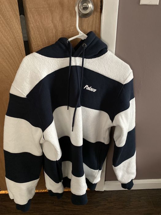 Palace brusher shop hoodie