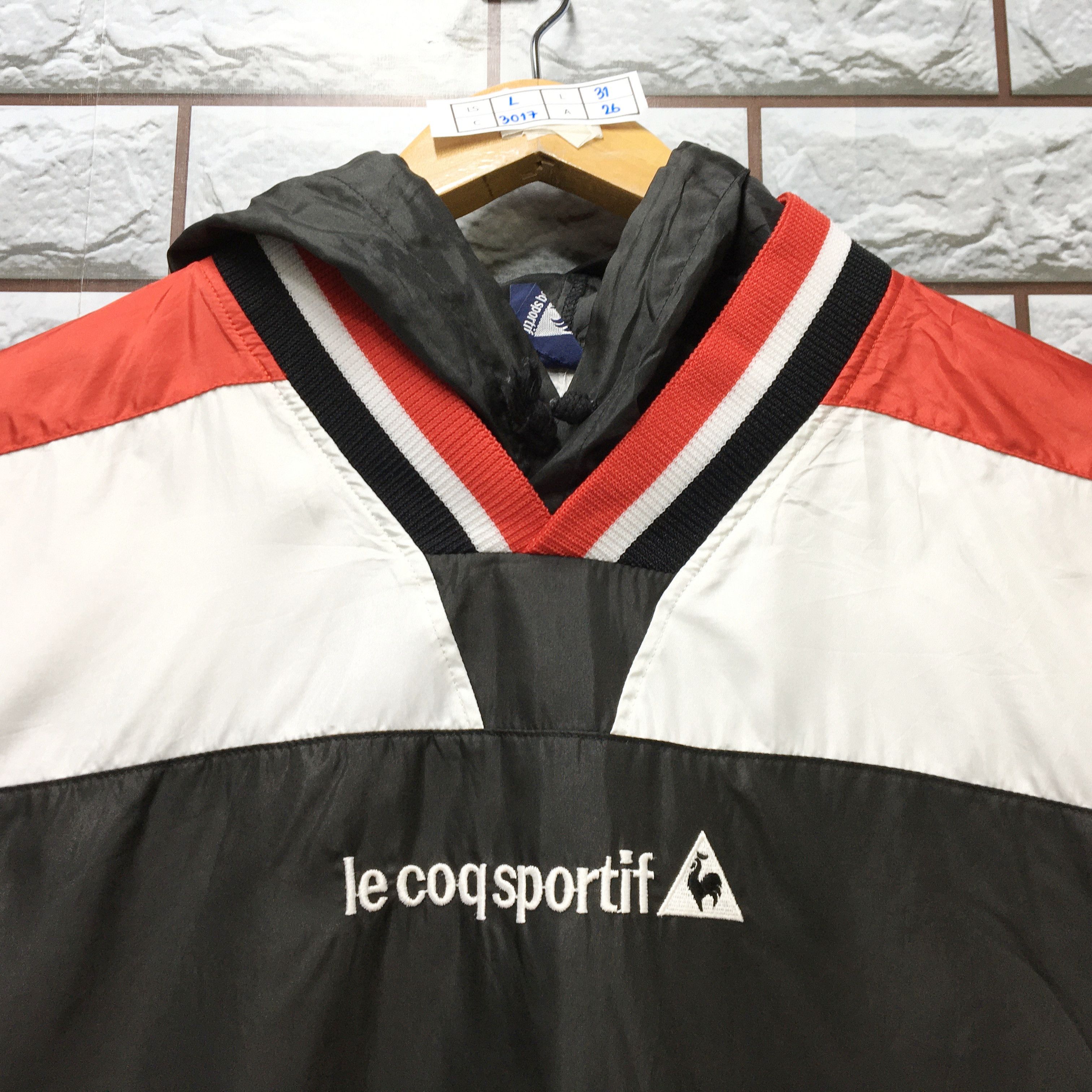 Vintage Vintage 90s Le Coq Sportif Windbreaker Hoodie Jacket Size L Size US L / EU 52-54 / 3 - 5 Thumbnail