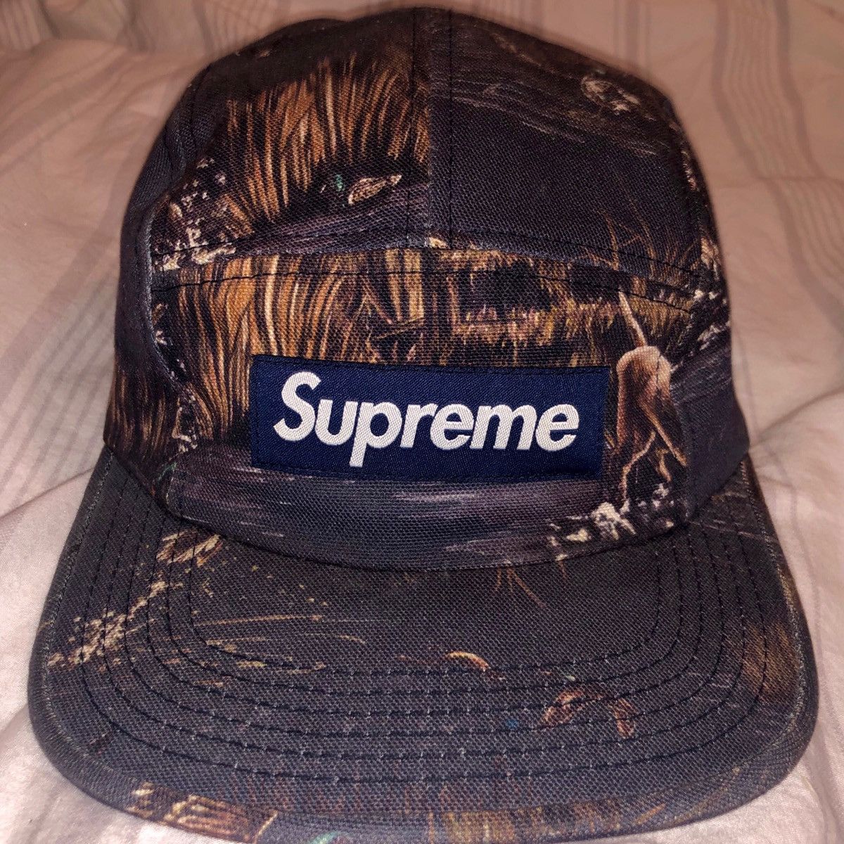 Supreme ducks shop and dogs hat