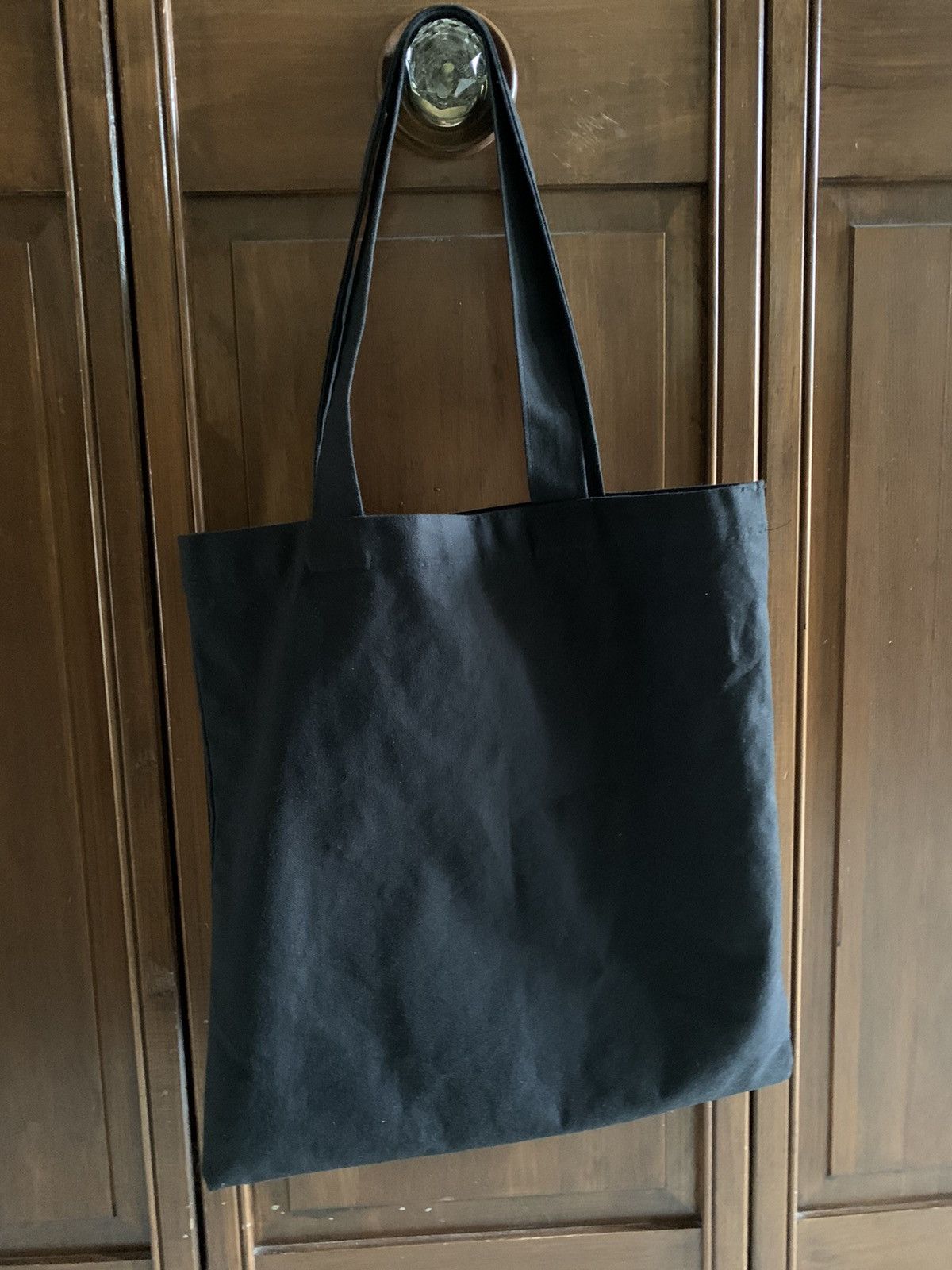 Saint Laurent Paris Saint laurent rive droite tote bag | Grailed Saint Laurent Paris Saint laurent rive droite tote bag | Grailed