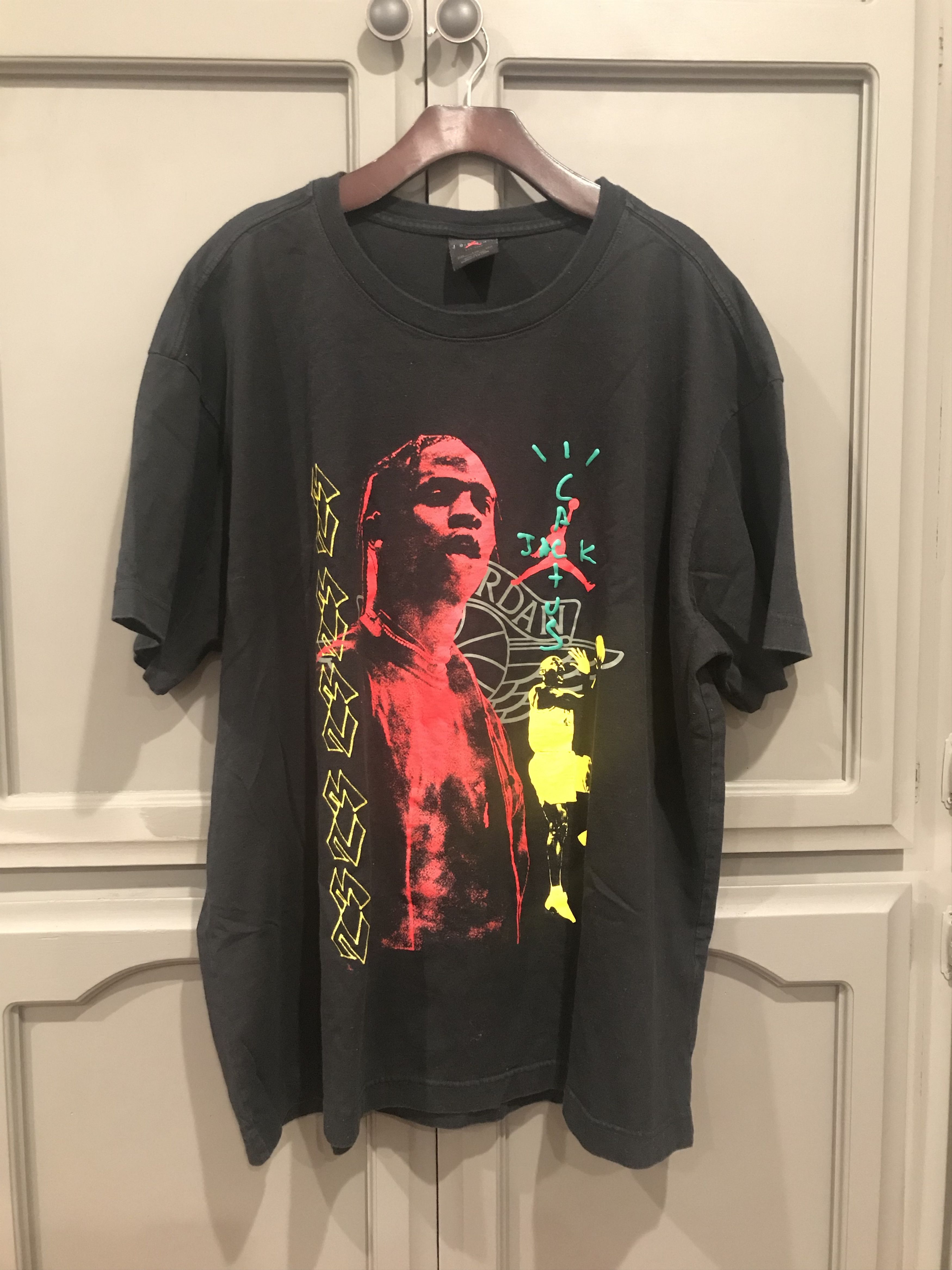 travis scott mj 1 tee