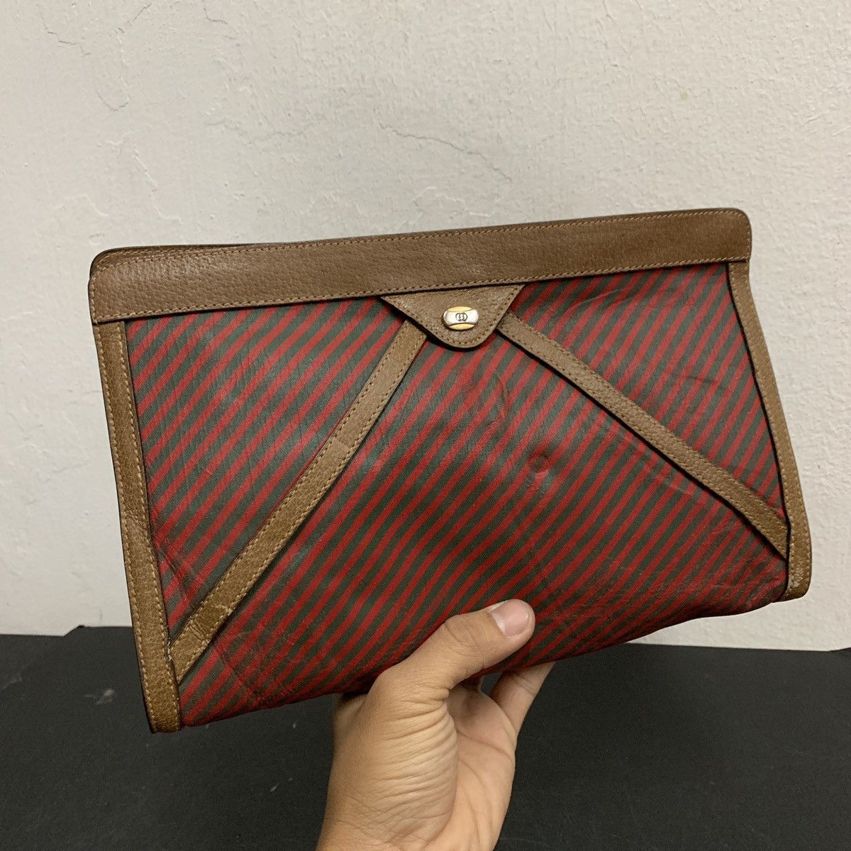 Gucci ⚡️🔥fast Sale🔥⚡️authentic Gucci Vintage Clutch Grailed 5485