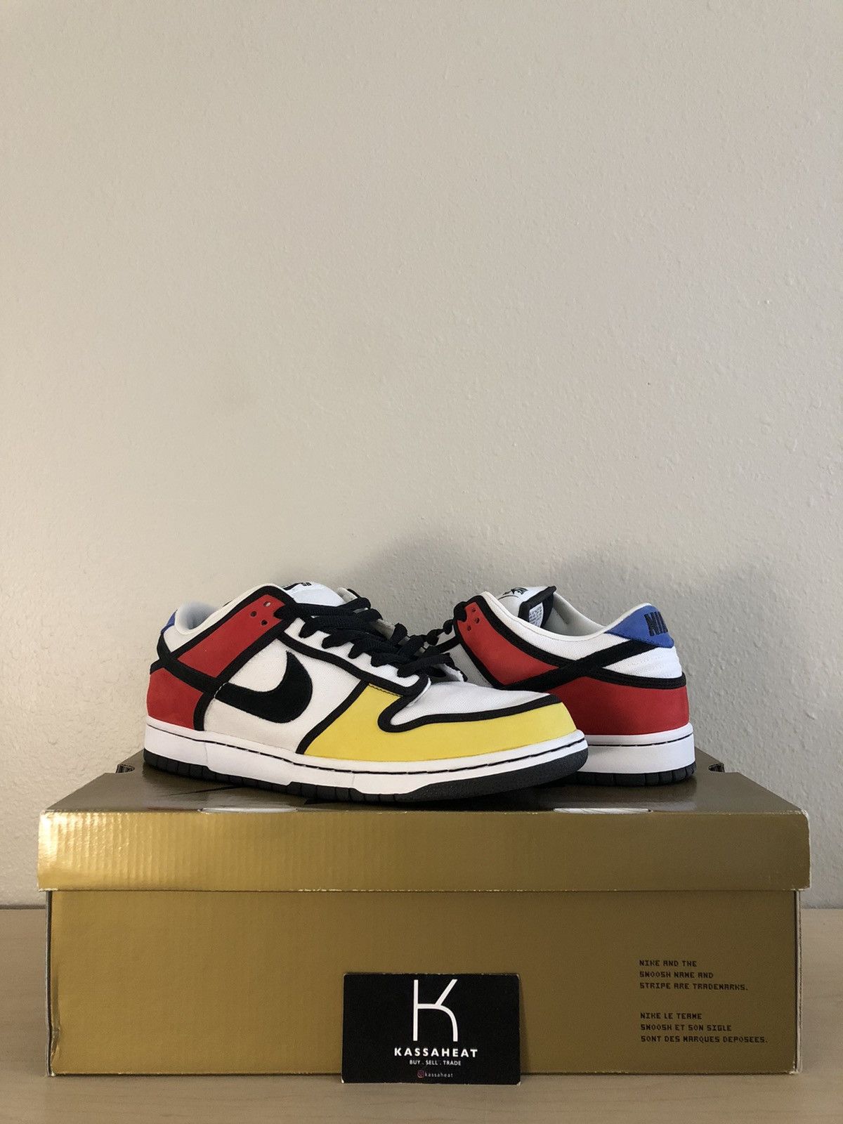 piet mondrian nike sb
