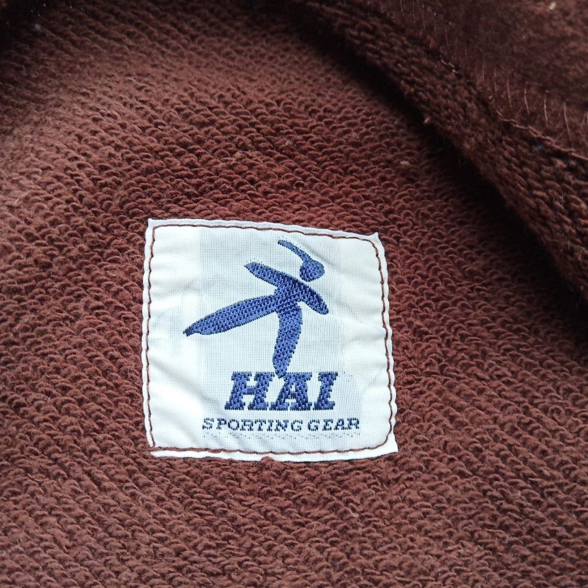 Hai Sporting Gear Vintage Hai Sporting Gear Embroidery Sweater Size US M / EU 48-50 / 2 - 4 Thumbnail