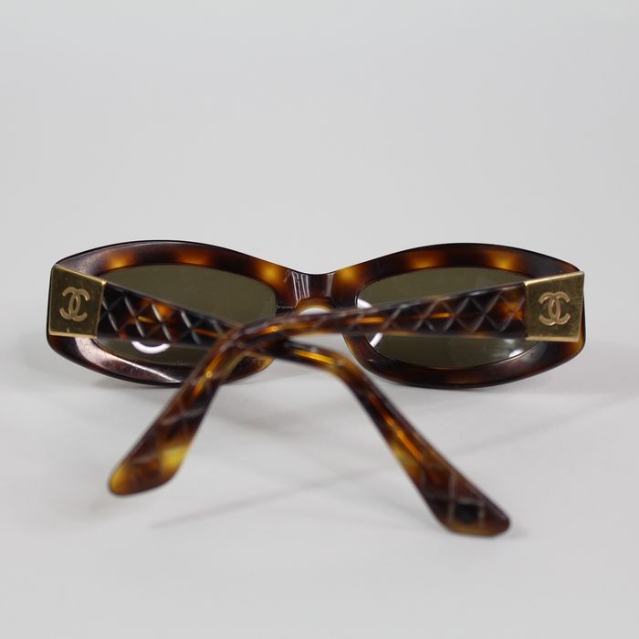 2000s CHANEL Black Rimless Sunglasses Swarovski Rhinestone CC 