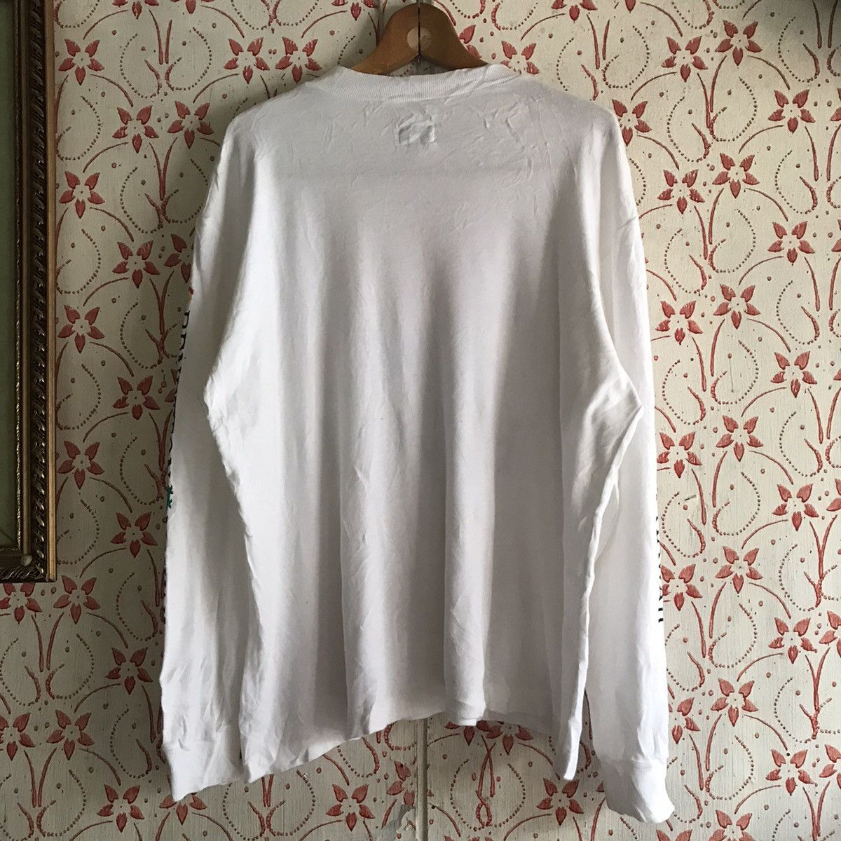 Benetton VINTAGE BENETTON HAWAII SWEATSHIRT MADE IN ITALY BIG IMAGE Size US XL / EU 56 / 4 - 3 Thumbnail