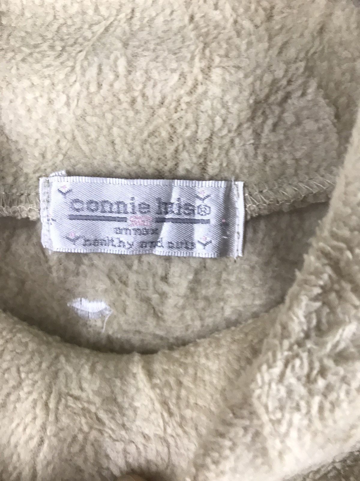 Japanese Brand SWEATSHIRT FLEECE CONNIE LUIS RABBIT EMBROIDERY Size US M / EU 48-50 / 2 - 6 Thumbnail