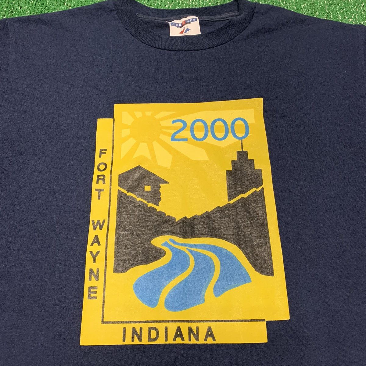 Jerzees × Other × Vintage Vintage 2000 Fort Wayne Indiana Tourist Souvenir Shirt Size US M / EU 48-50 / 2 - 2 Thumbnail