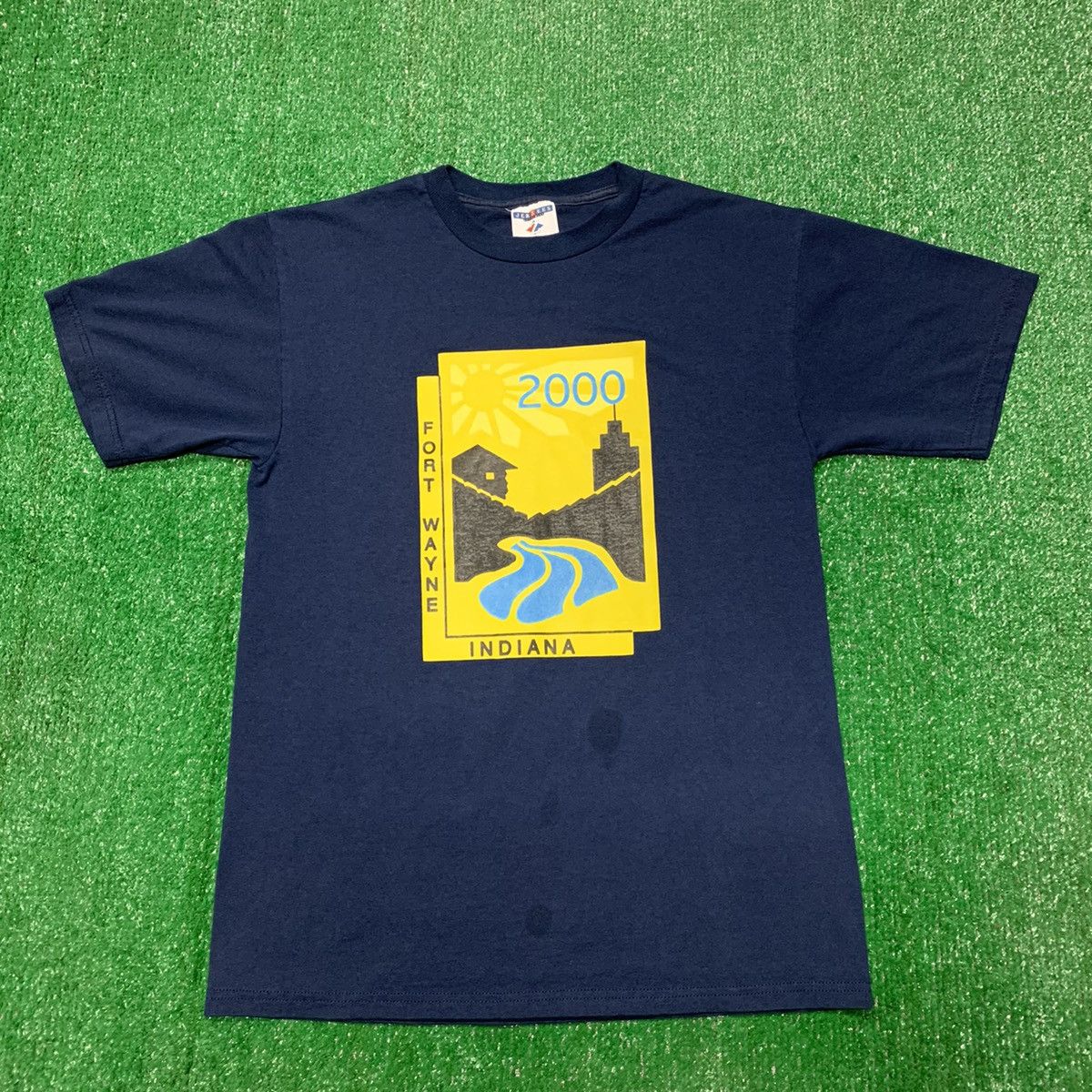 Jerzees × Other × Vintage Vintage 2000 Fort Wayne Indiana Tourist Souvenir Shirt Size US M / EU 48-50 / 2 - 1 Thumbnail