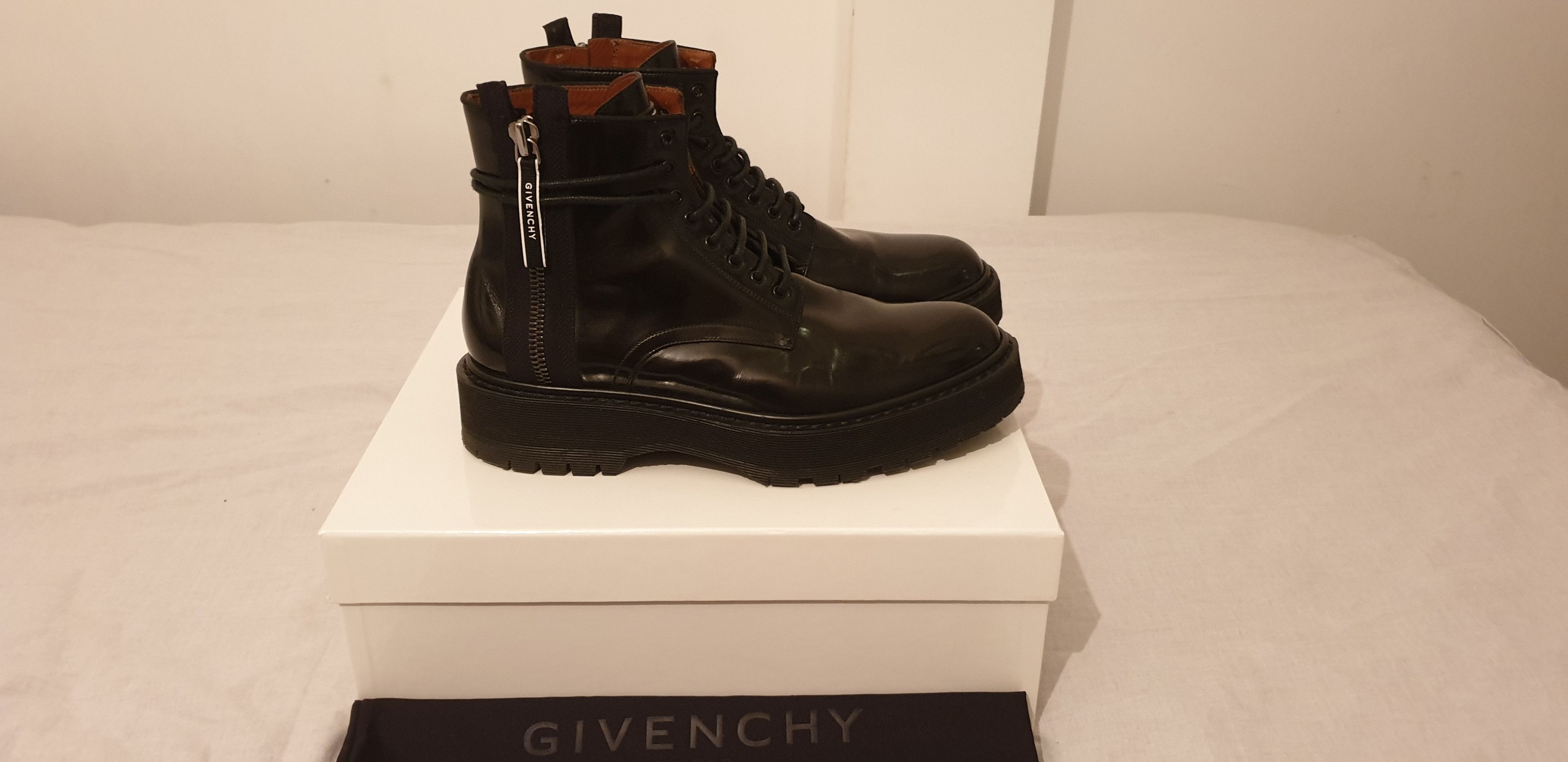 Givenchy Givenchy Camden Boots Size US 9 / EU 42 - 2 Thumbnail