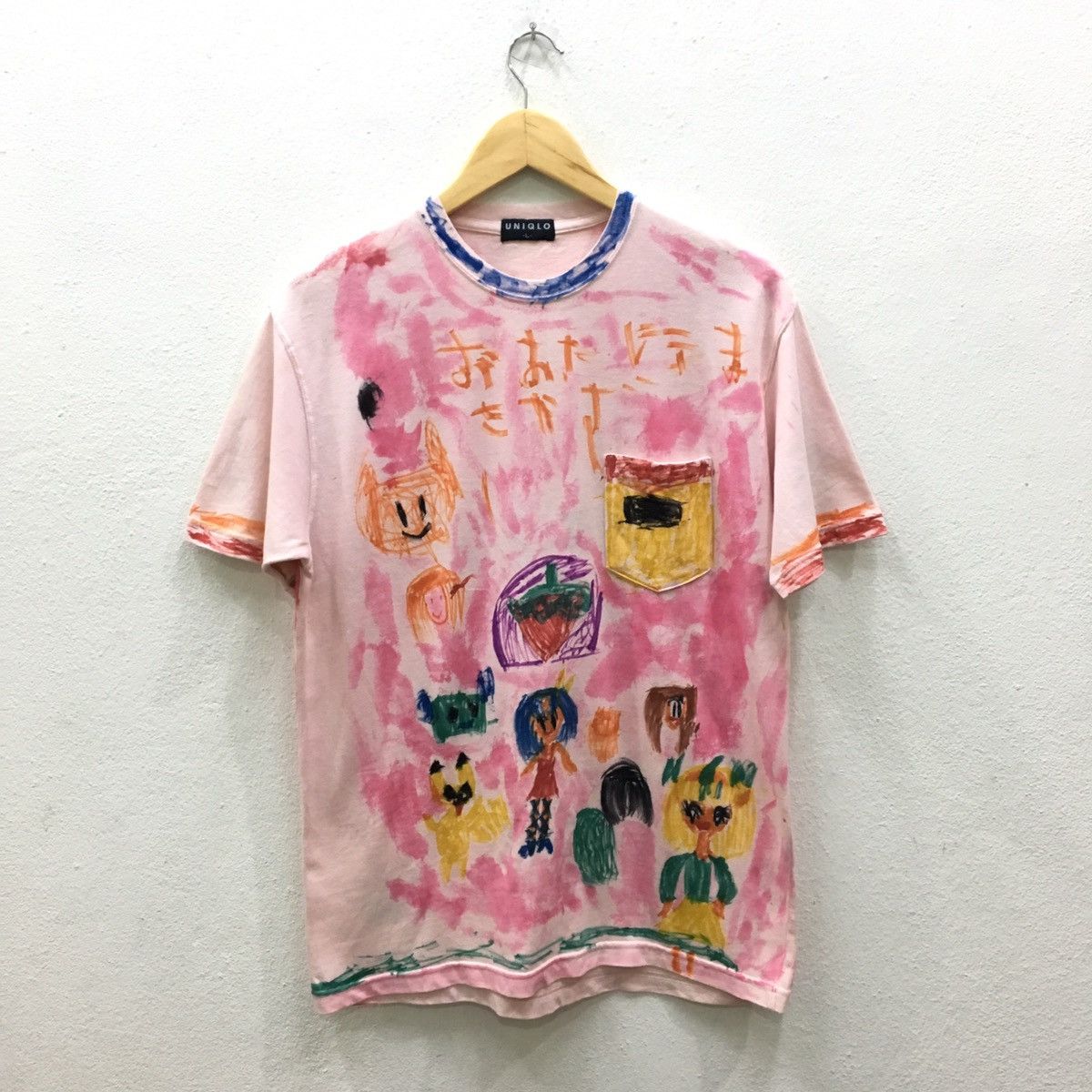 Uniqlo Uniqlo T-shirt Nice Design Size US L / EU 52-54 / 3 - 1 Thumbnail