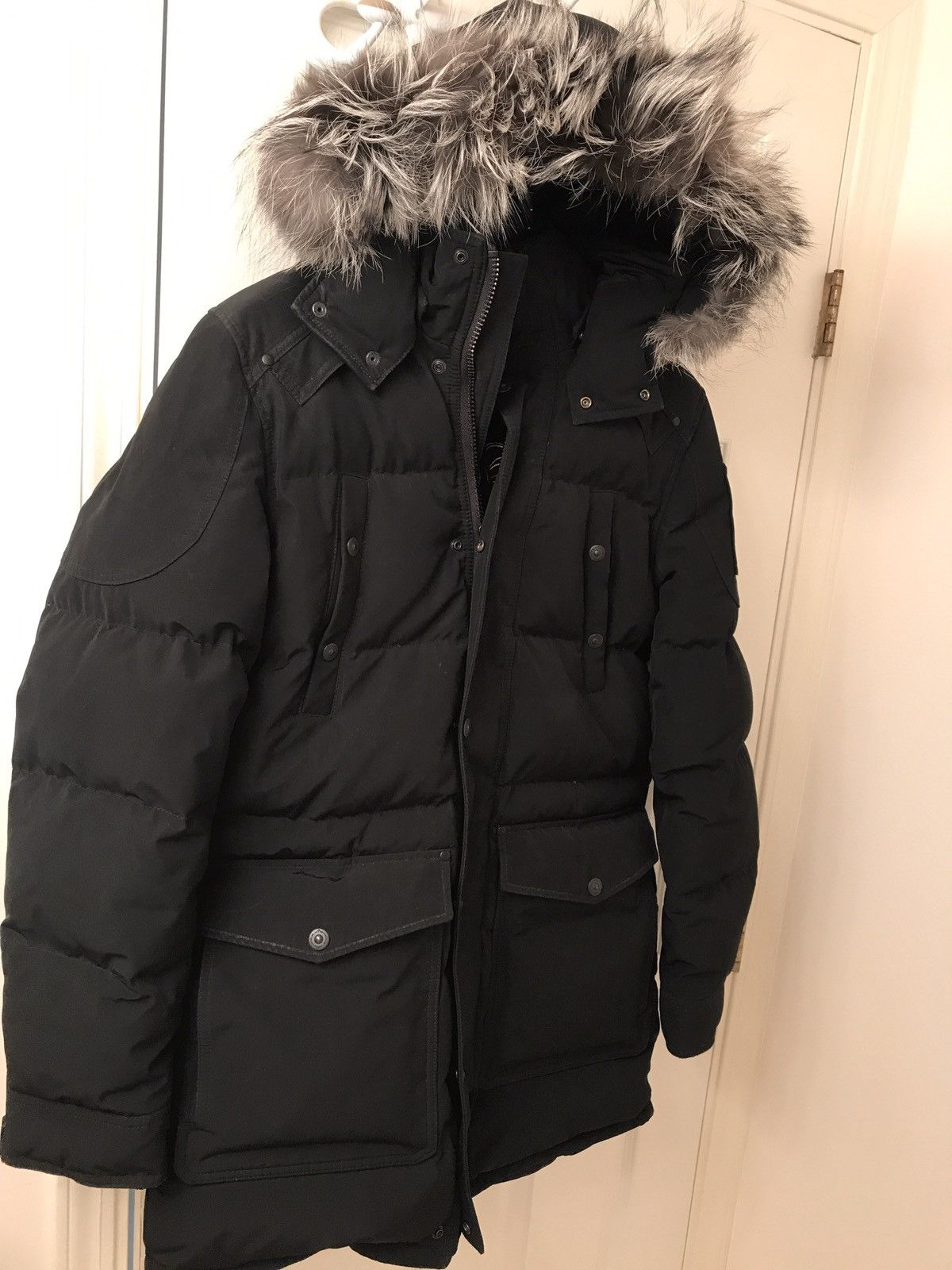 Moose knuckles west gore parka deals