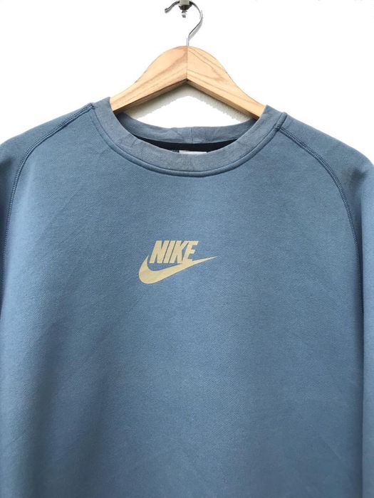 Nike Vintage nike streewear | Grailed