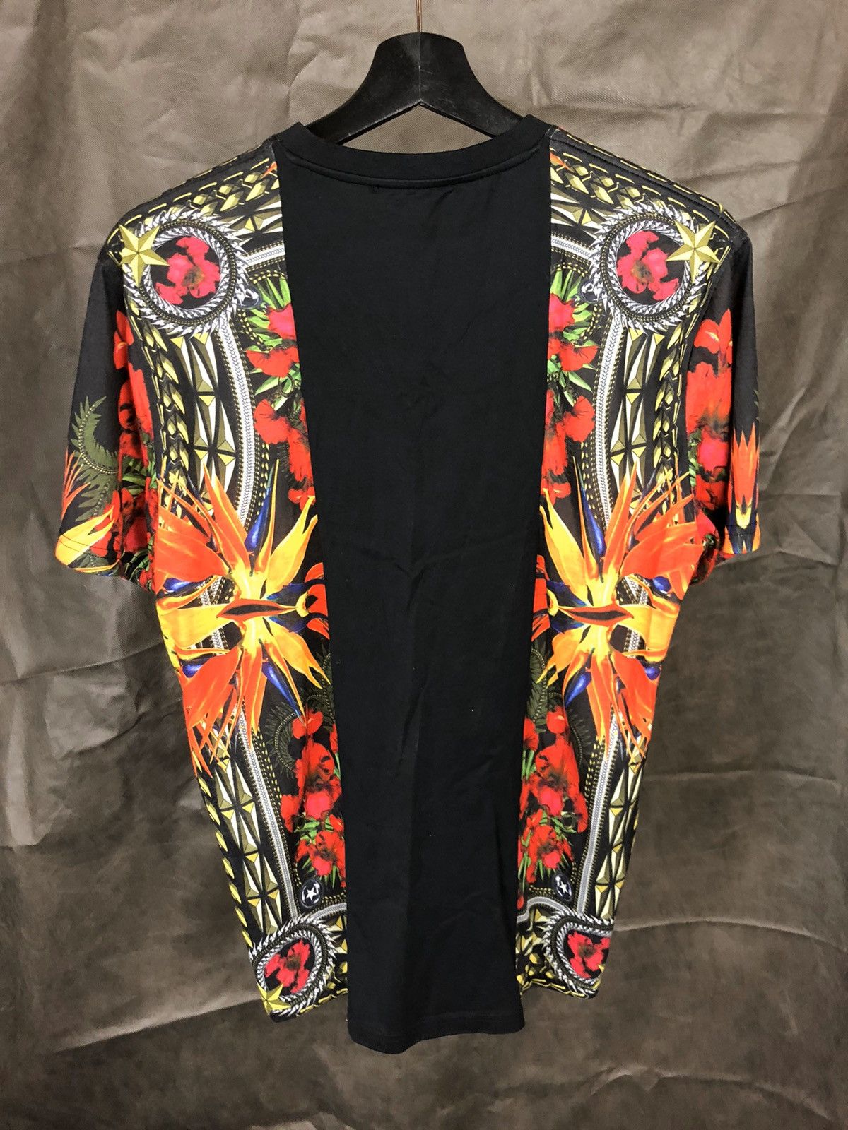 Givenchy SS13 Madonna and Iris T-shirt Size US S / EU 44-46 / 1 - 2 Thumbnail
