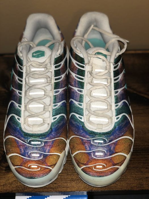 Alternate galaxy hot sale air max