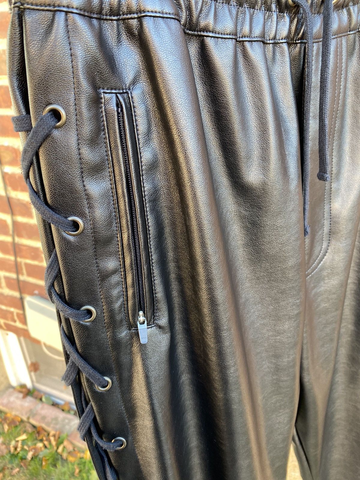 Faith Connexion Leather Laced Sweats Size US 30 / EU 46 - 3 Thumbnail