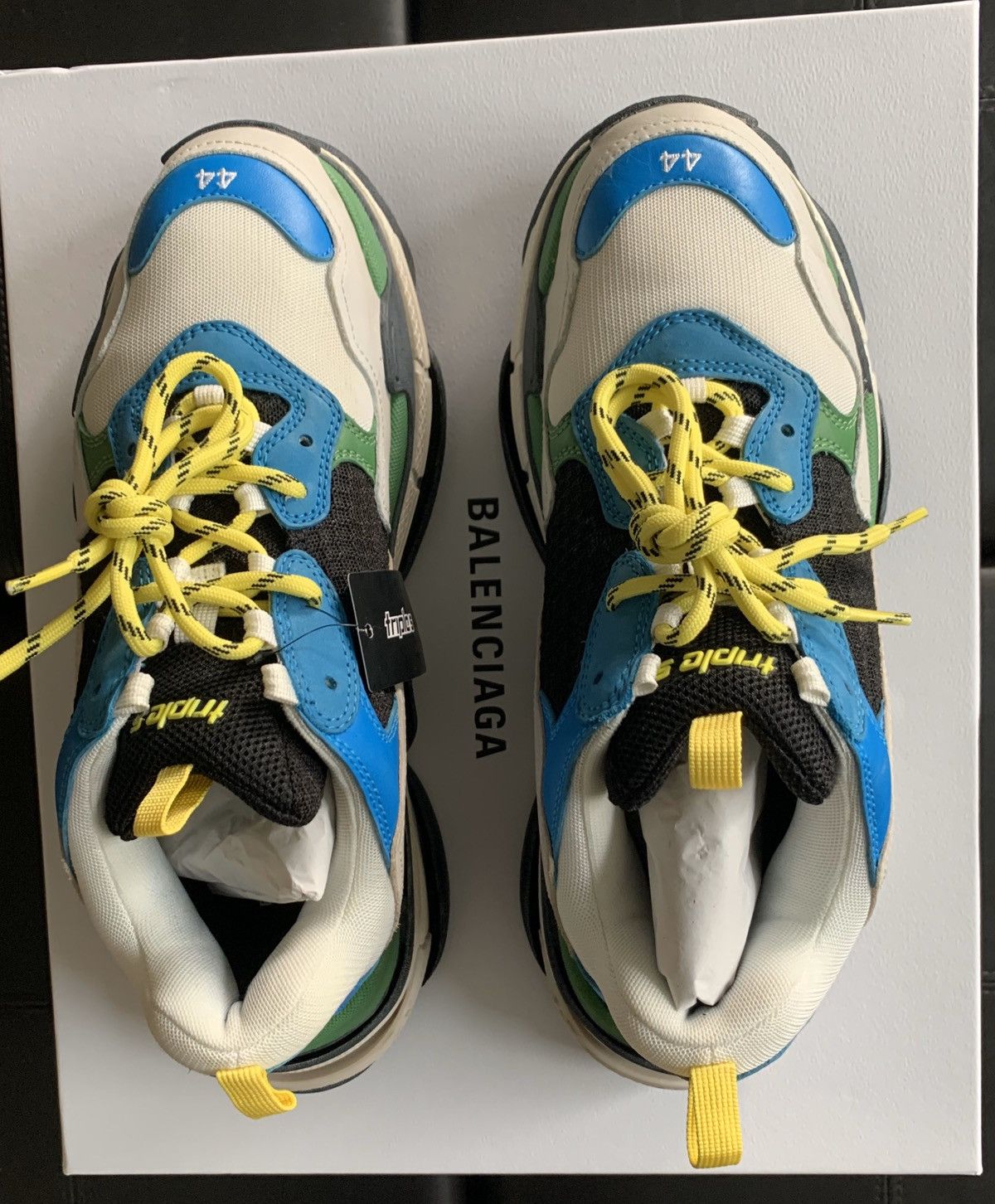 Balenciaga triple s light grey multi sales