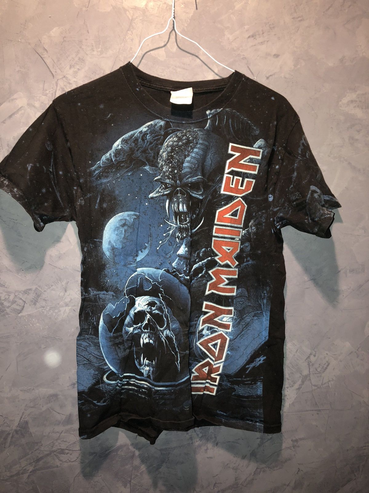 RARE vintage Iron Maiden The Final Frontier tee