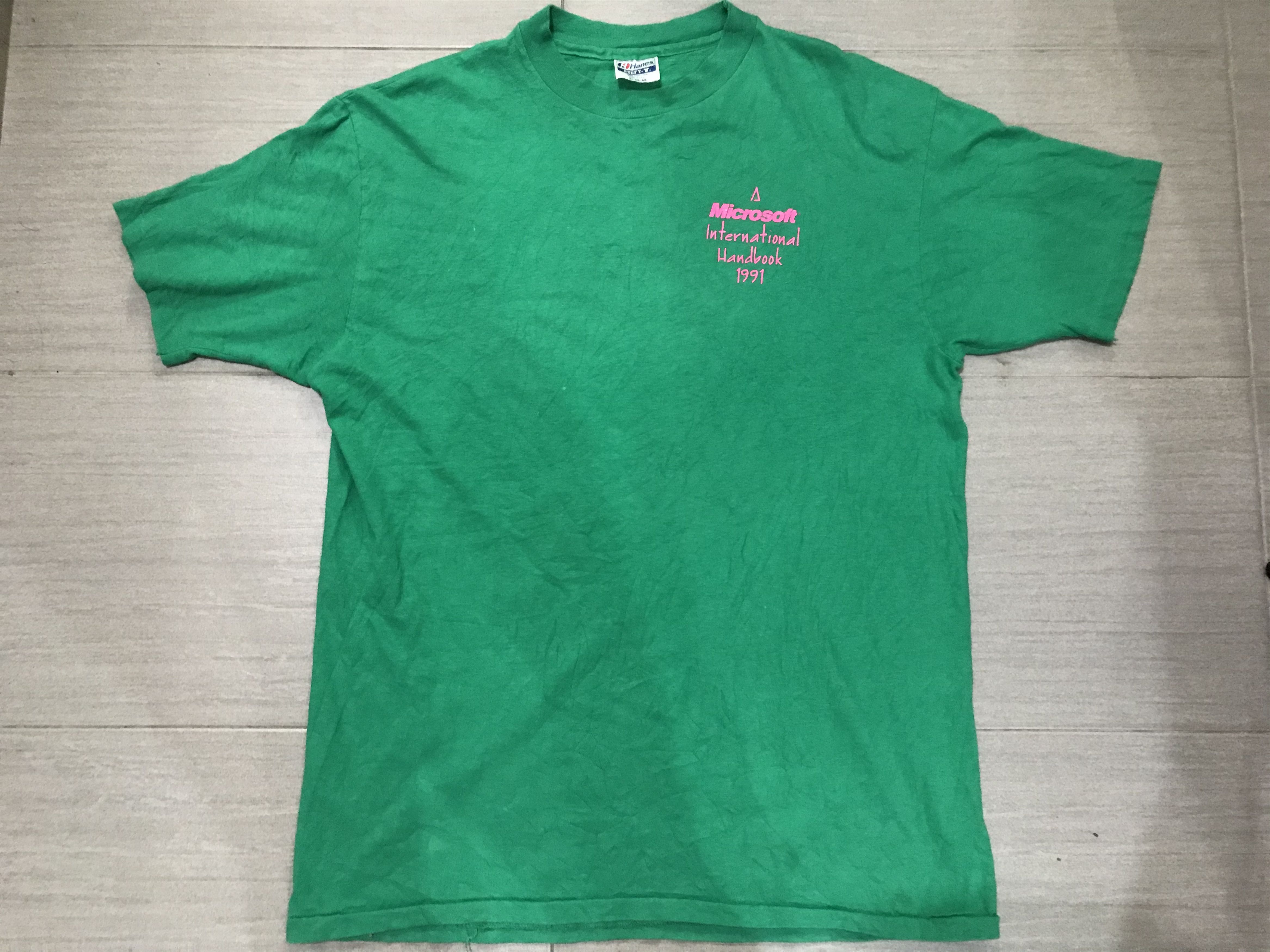 Hanes Vintage MICROSOFT International Handbook 1991 Tshirt USA Size US XL / EU 56 / 4 - 3 Thumbnail