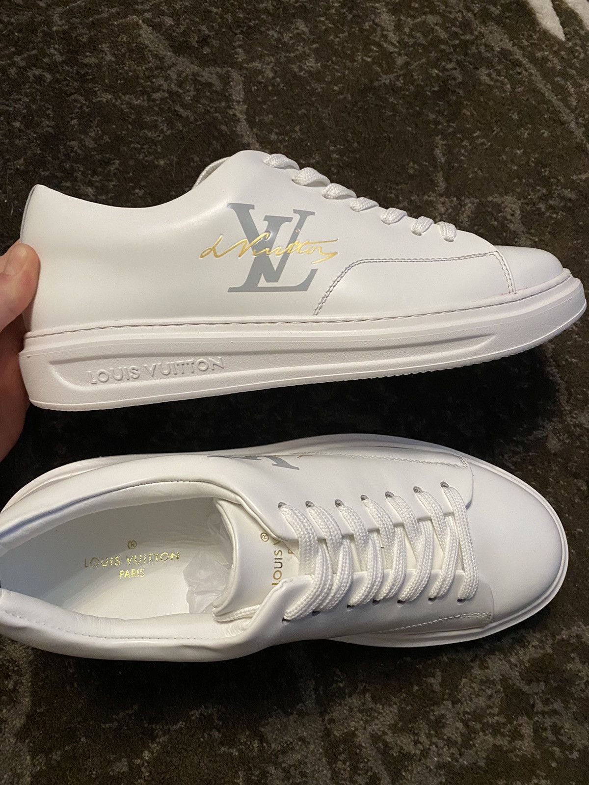 Louis Vuitton beverly hills sneaker white/blue for men LV - luxury
