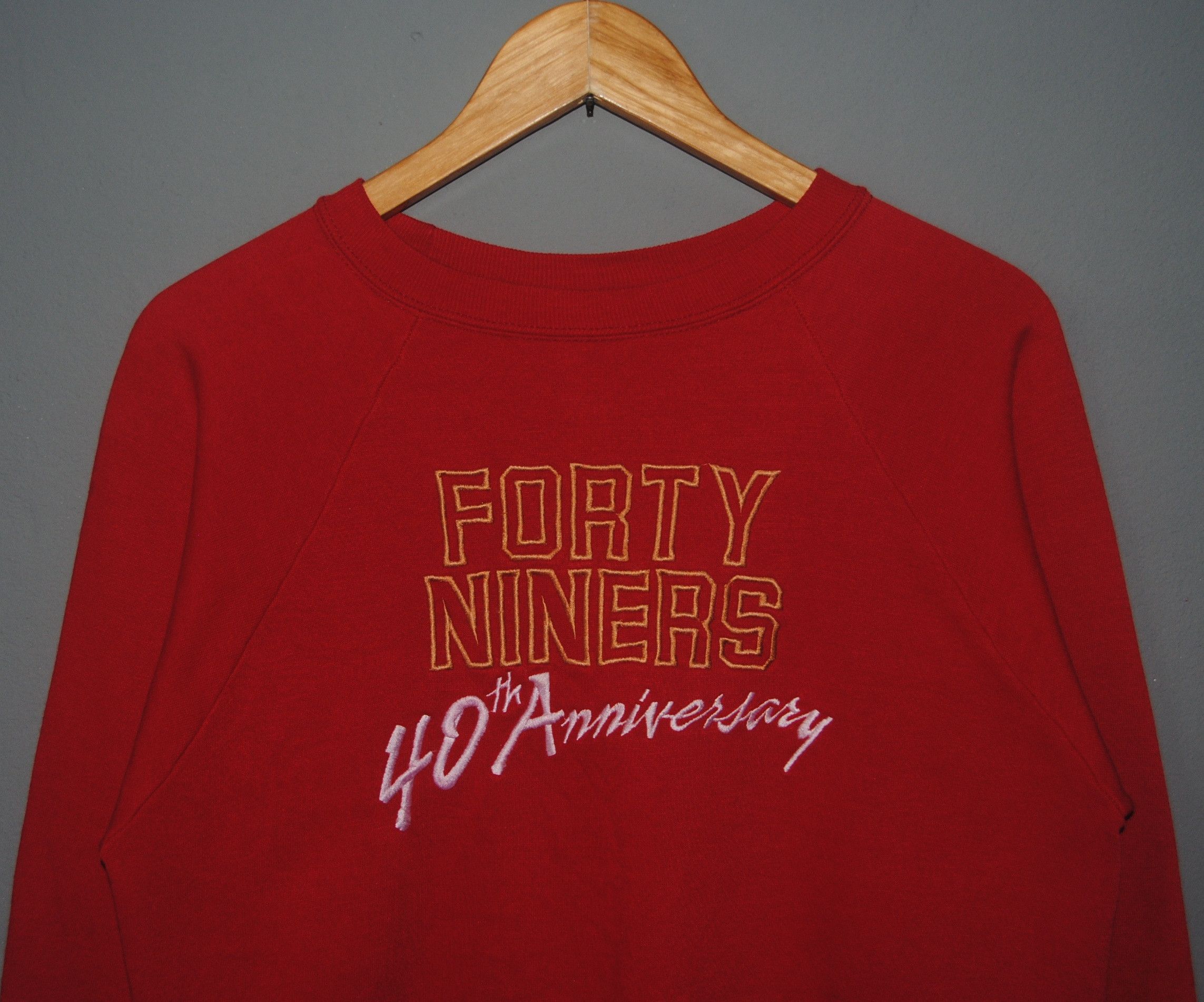 1986 San Francisco 49ers 40th Anniversary Sweatshirt Small Tops