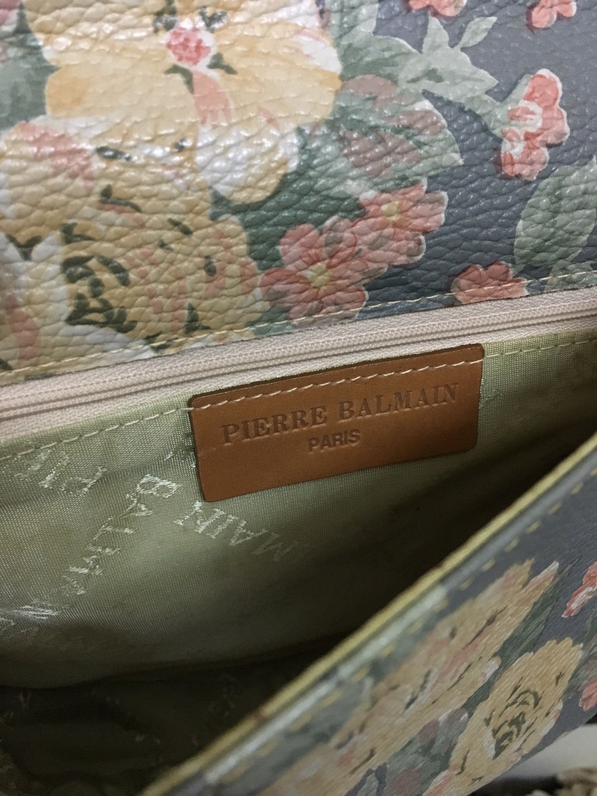Pierre Balmain × Vintage Sling bag solid leather flower motif Size ONE SIZE - 7 Thumbnail