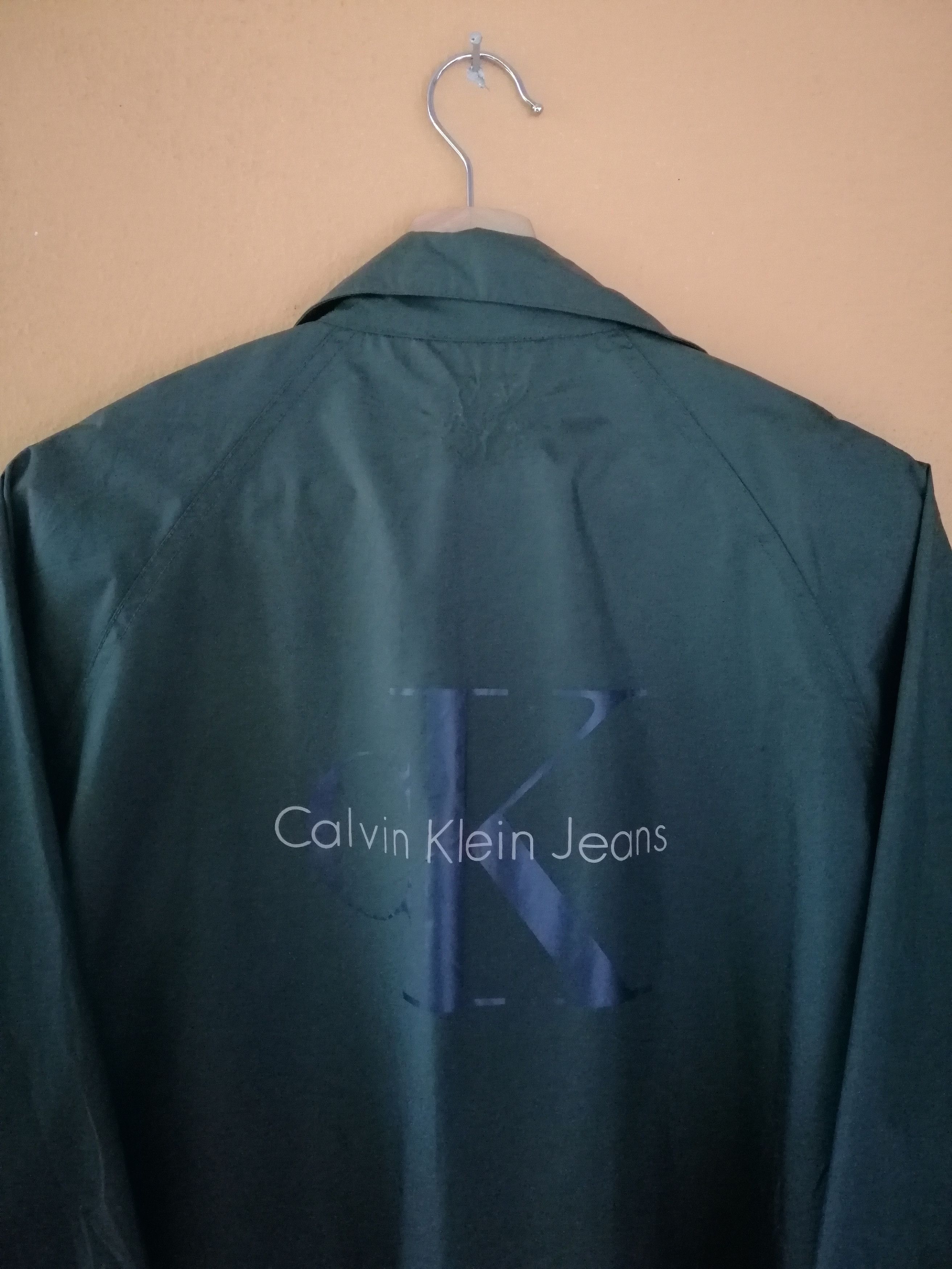 Calvin Klein Vintage 90s Calvin Klein Big Logo Light Jacket Size US XL / EU 56 / 4 - 8 Thumbnail