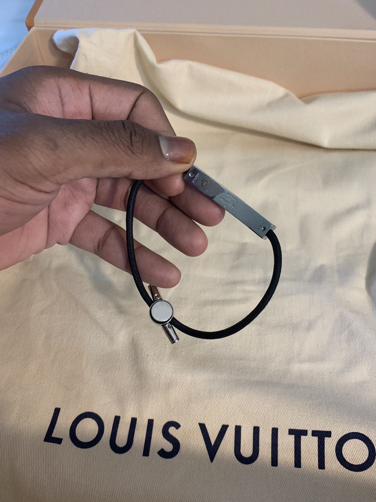 LV Space Bracelet - Louis Vuitton ®