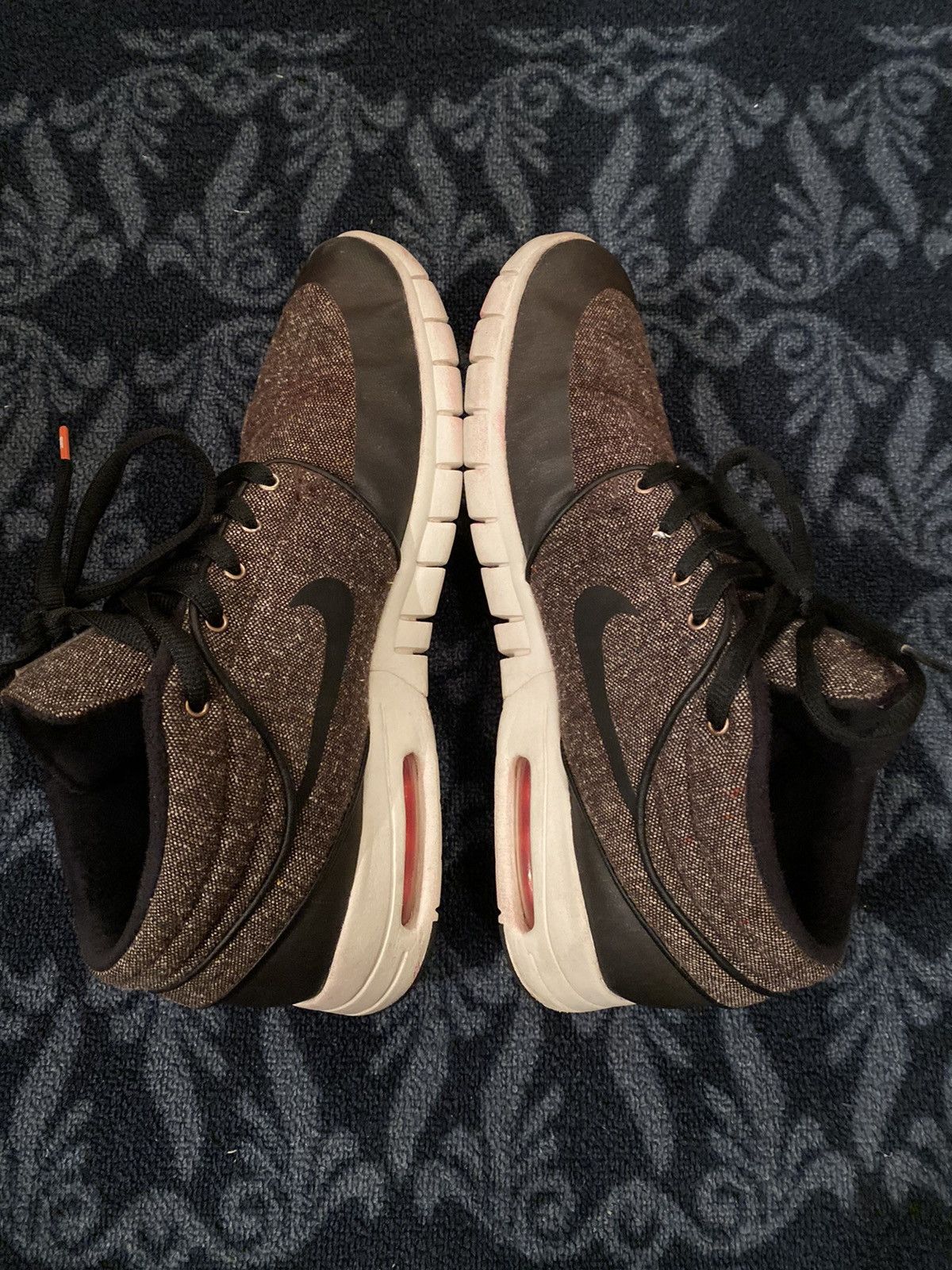 janoski laser crimson