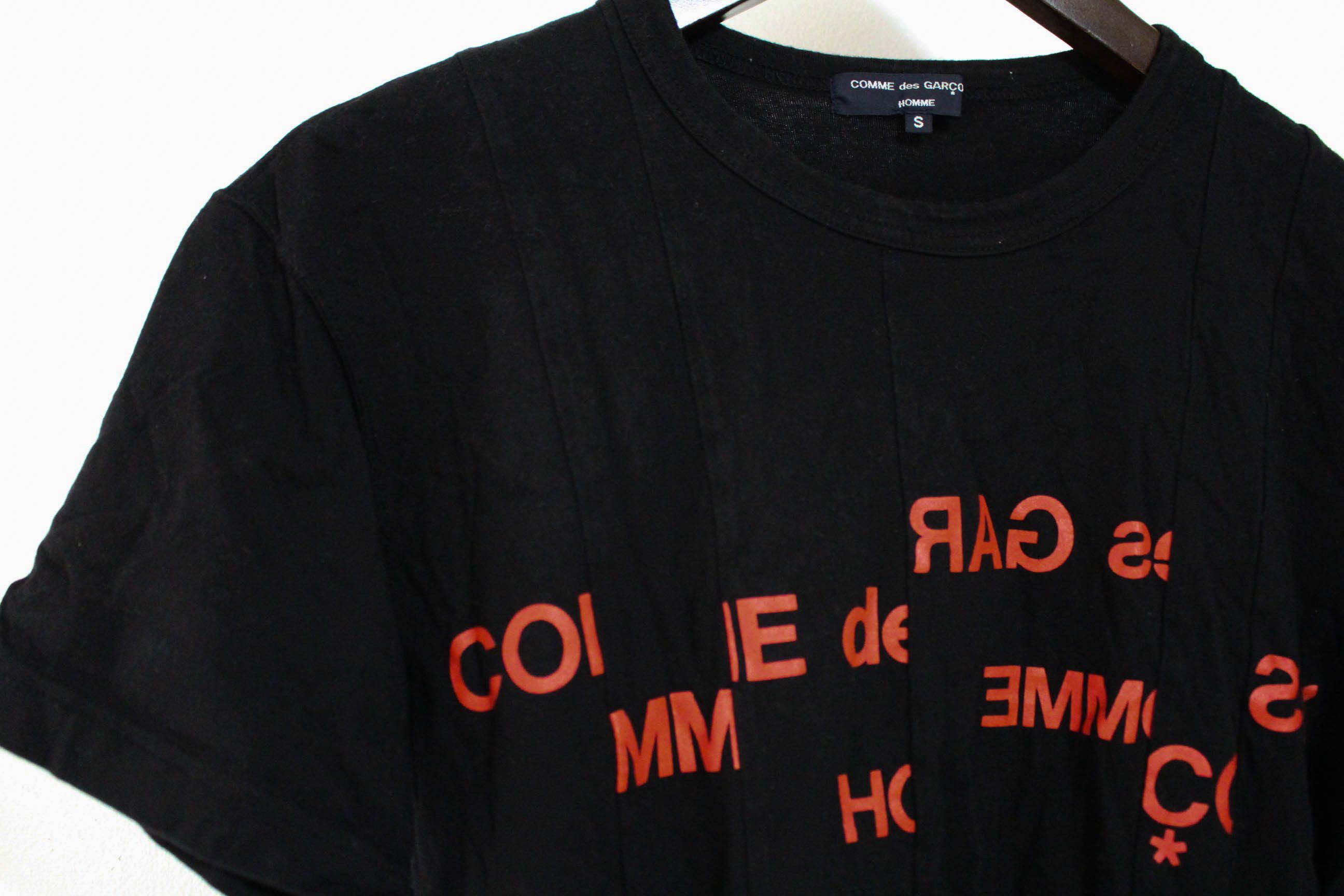 Comme des Garcons SS11 Deconstructed Split Logo Tee Size US S / EU 44-46 / 1 - 2 Thumbnail