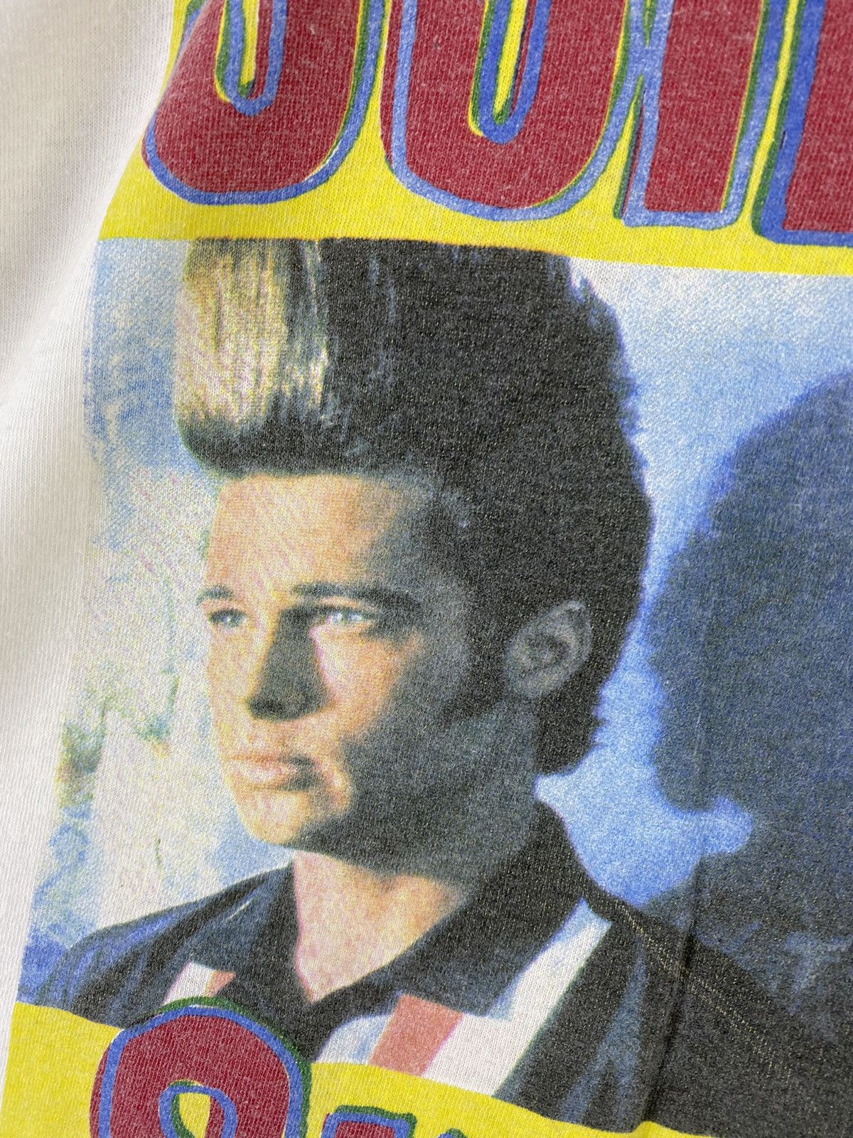 Vintage vintage 1991 johnny suede nice design screen star t-shirts Size US XL / EU 56 / 4 - 4 Thumbnail