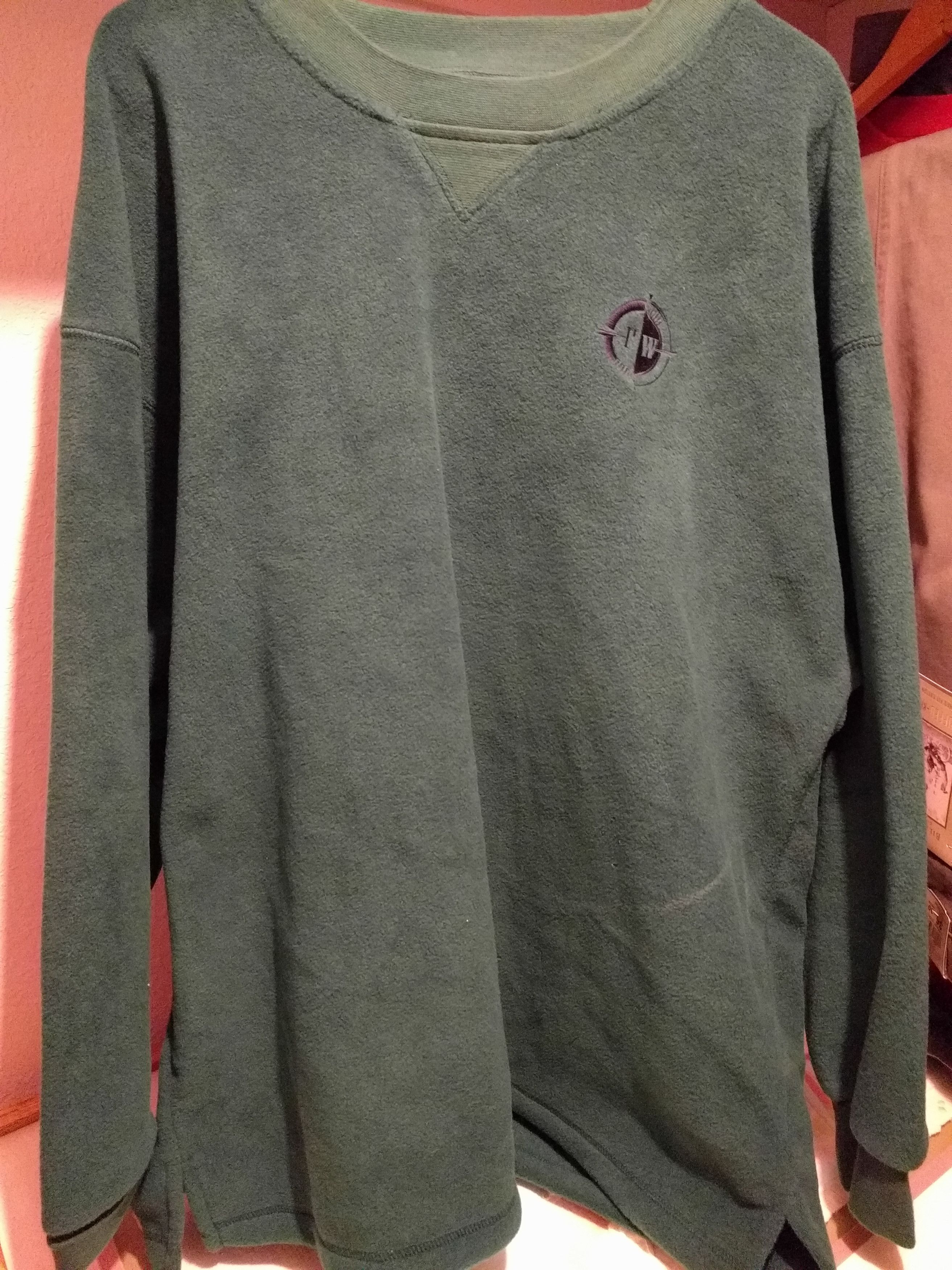 Polartec Fleece olive knit crewneck (cozy)