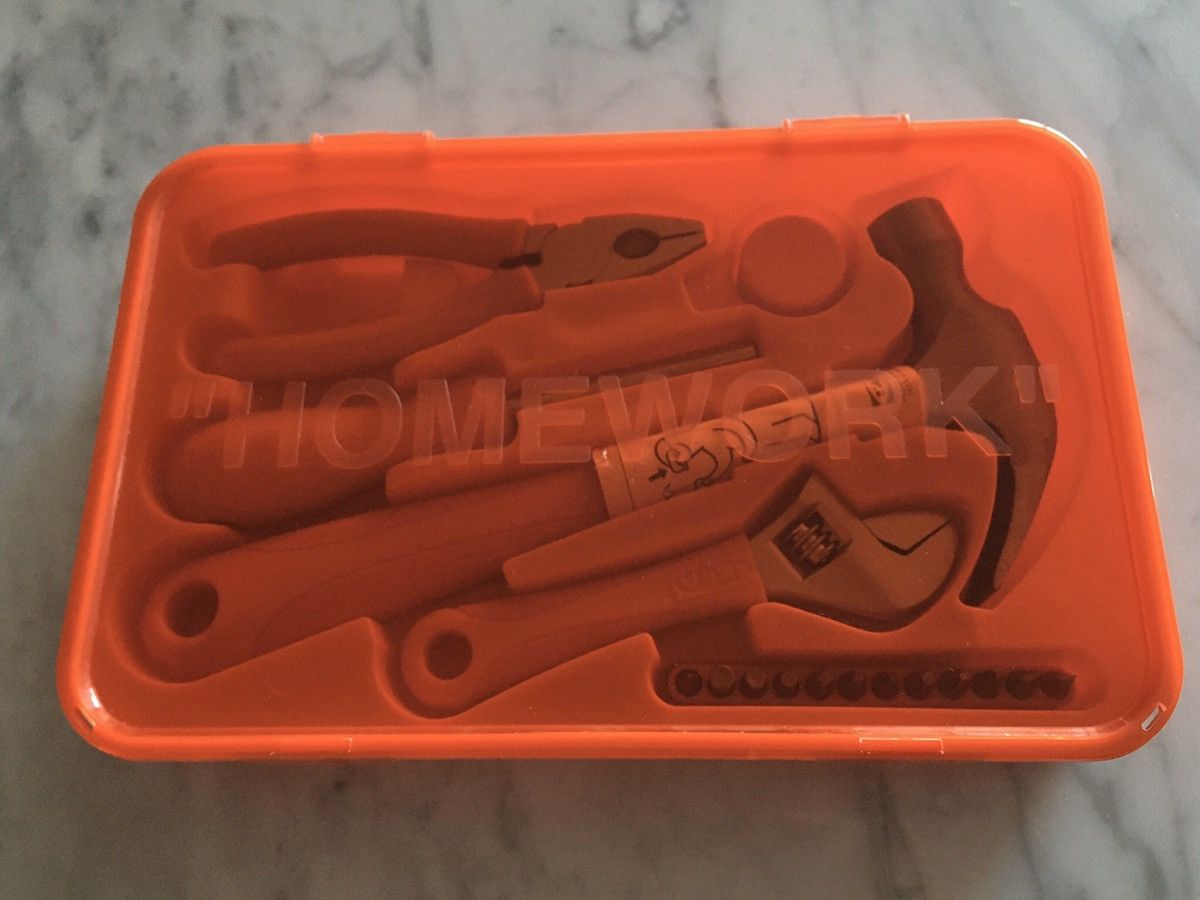 Virgil Abloh x IKEA MARKERAD (OFF WHITE) HOMEWORK 17-PIECE TOOL