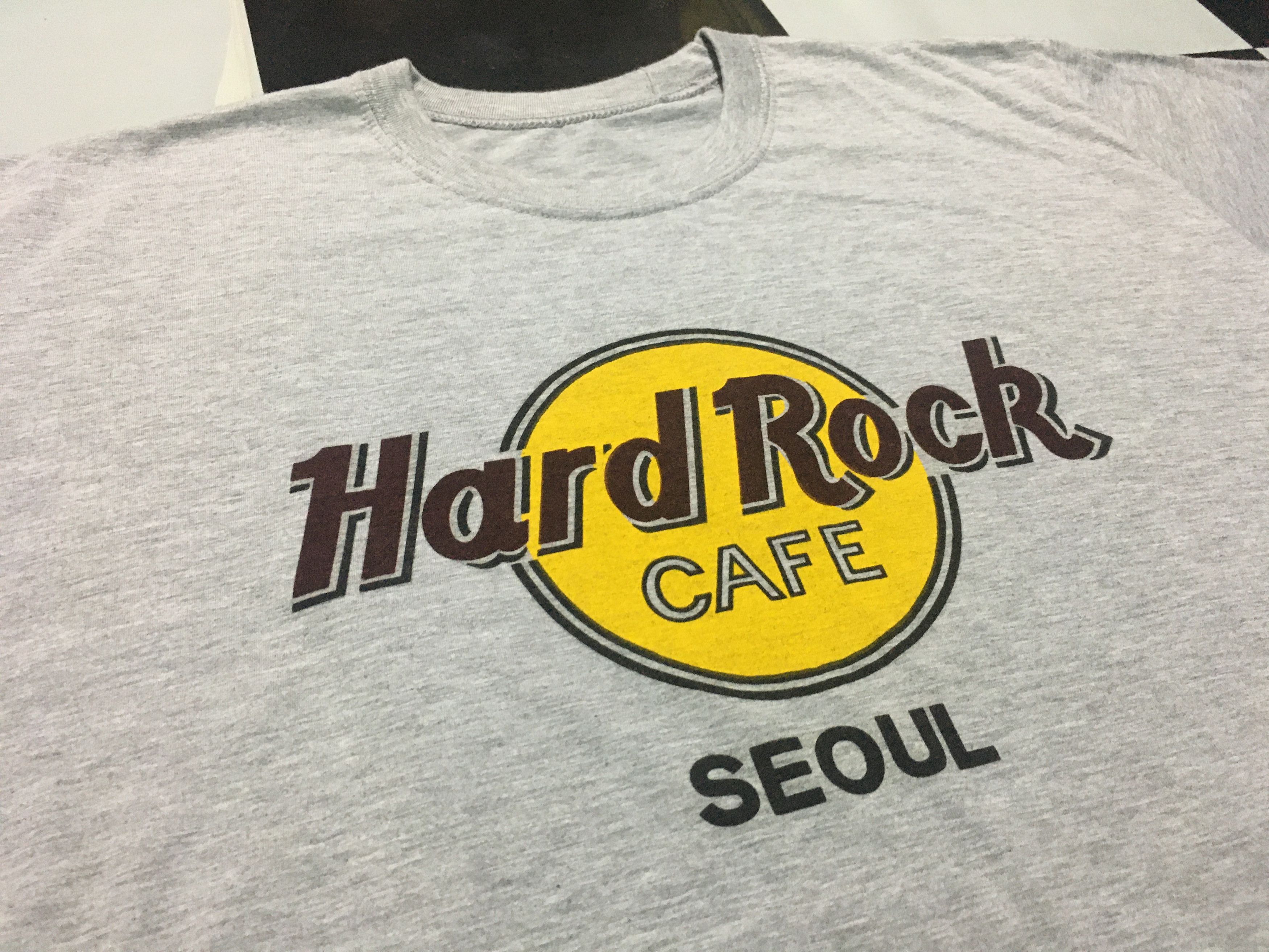 Vintage Hard Rock Cafe shirt Seoul South Korea