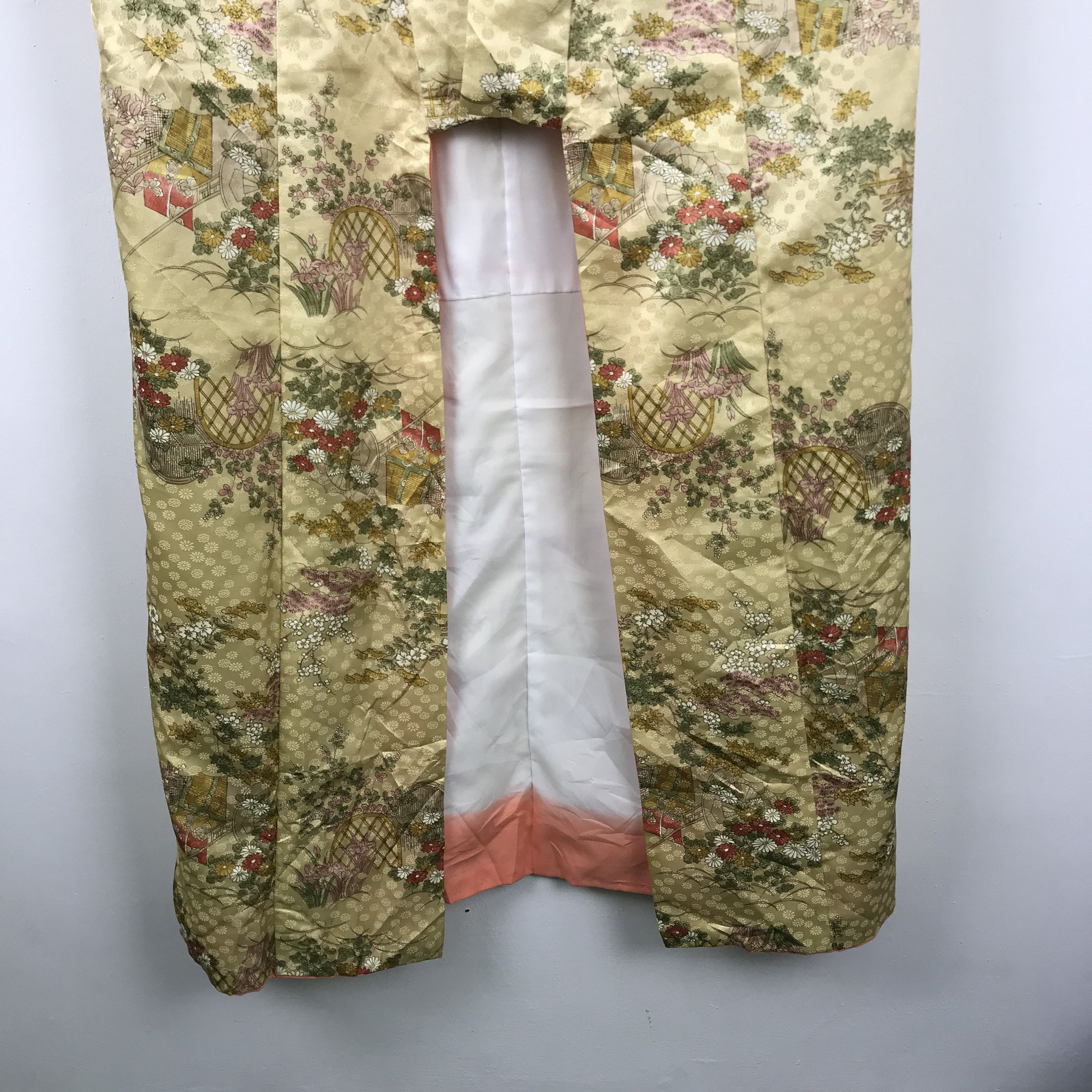Other U10 ROYAL FLOWER DESIGN LONG KIMONO SILK Size US M / EU 48-50 / 2 - 2 Thumbnail