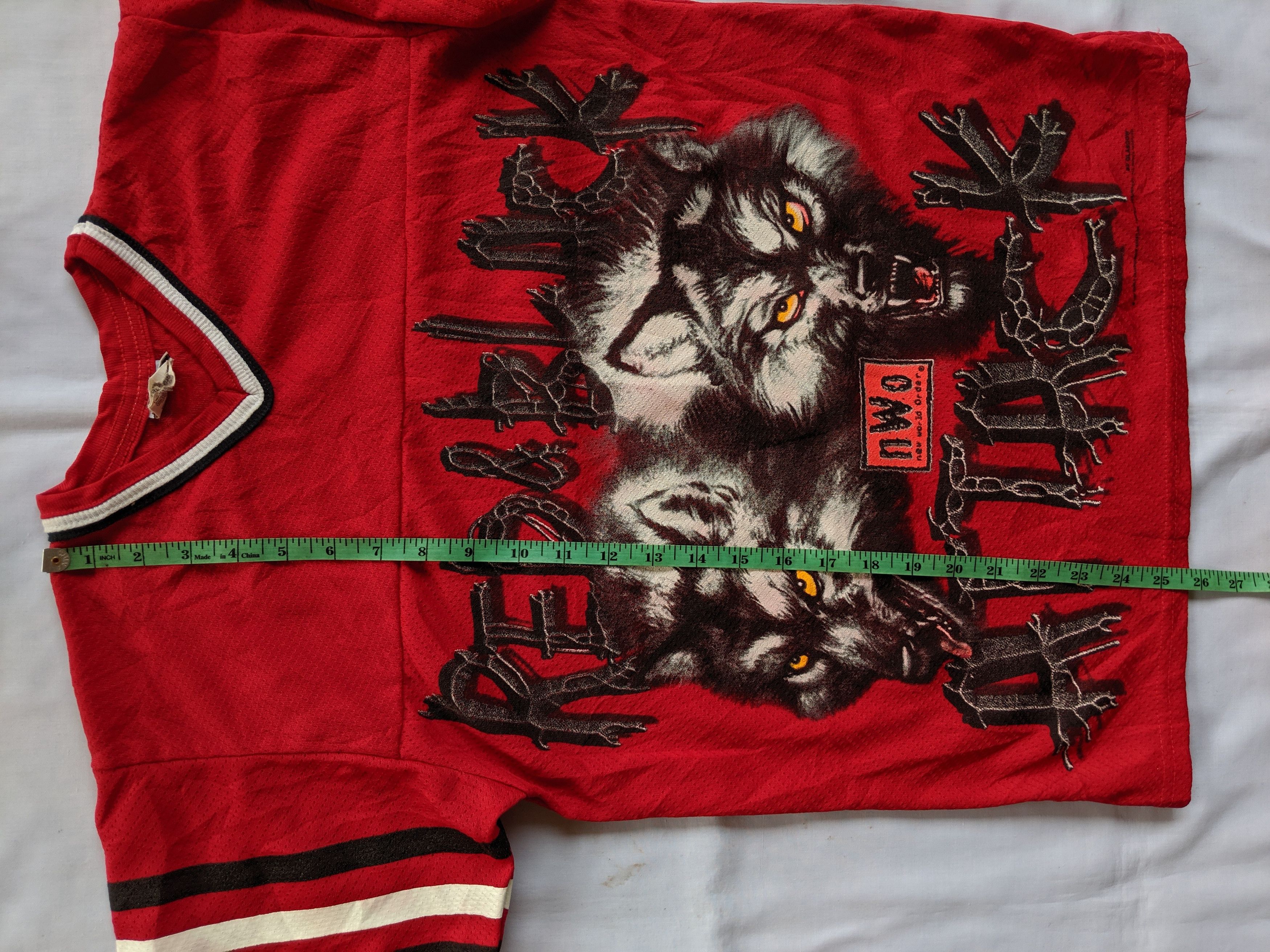 Vintage × WCW/nWo Vintage 90s NWO Red&Black Attack wolf print Size US L / EU 52-54 / 3 - 6 Thumbnail