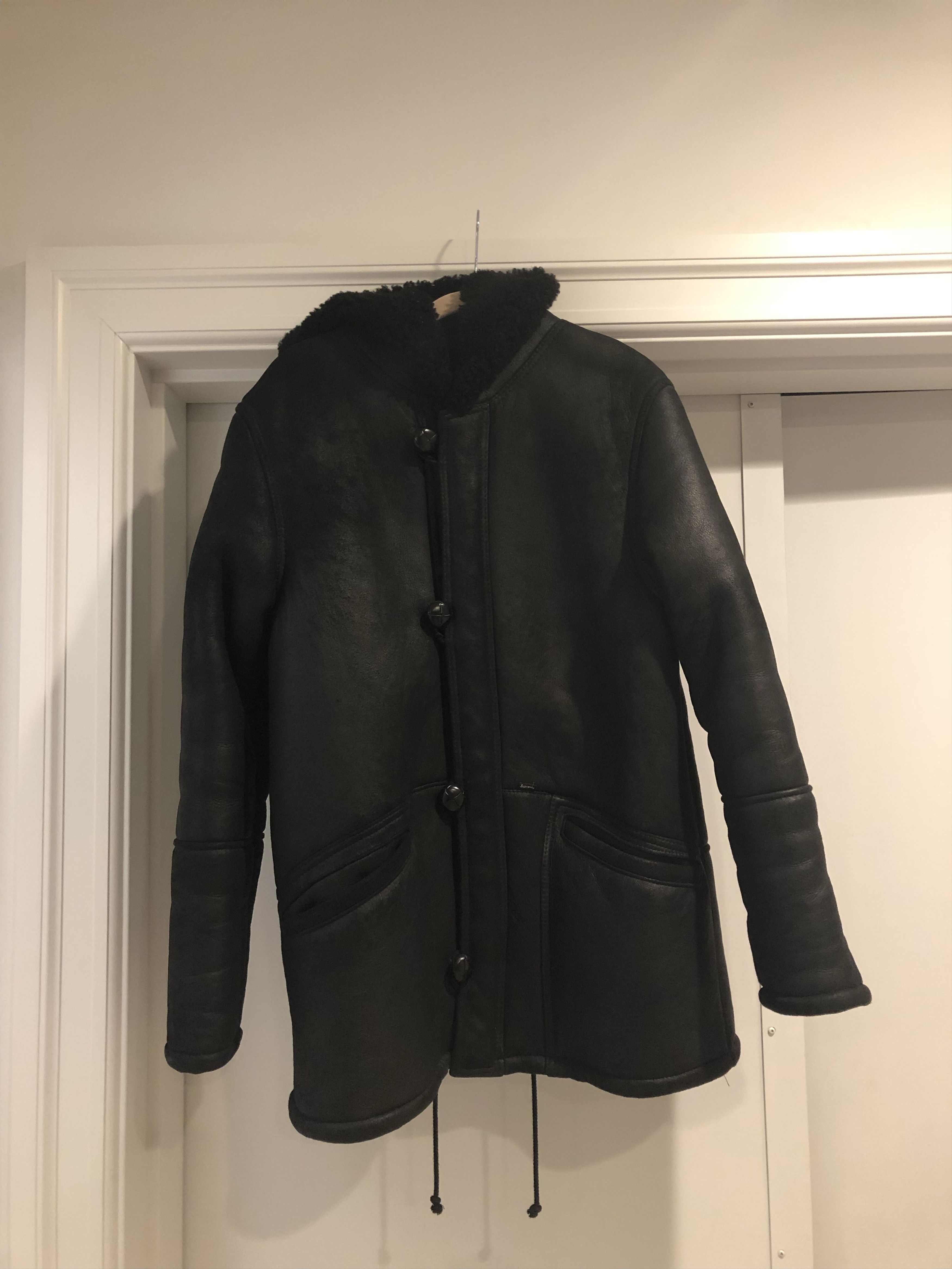 SUPREME レザージャケット　Shearling hoodedJacket Supreme 2023 Faux Shearling Hooded Moto Jacket - Black Outerwear