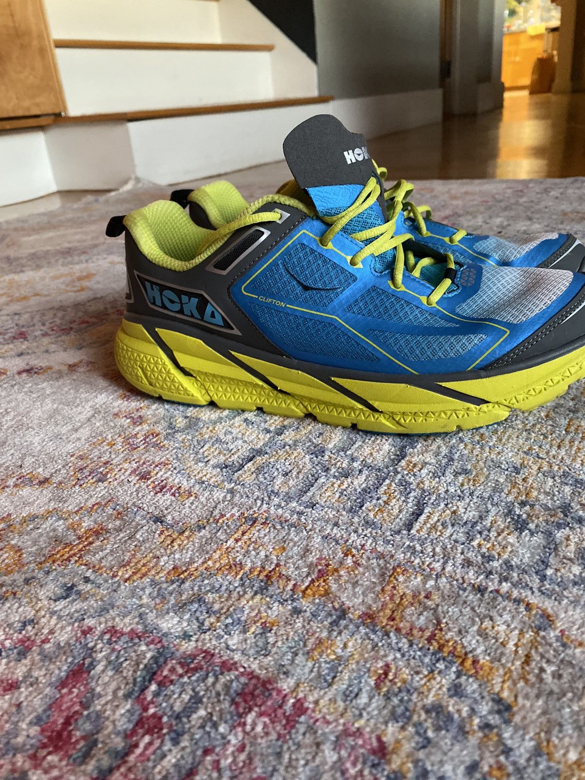 hoka 11