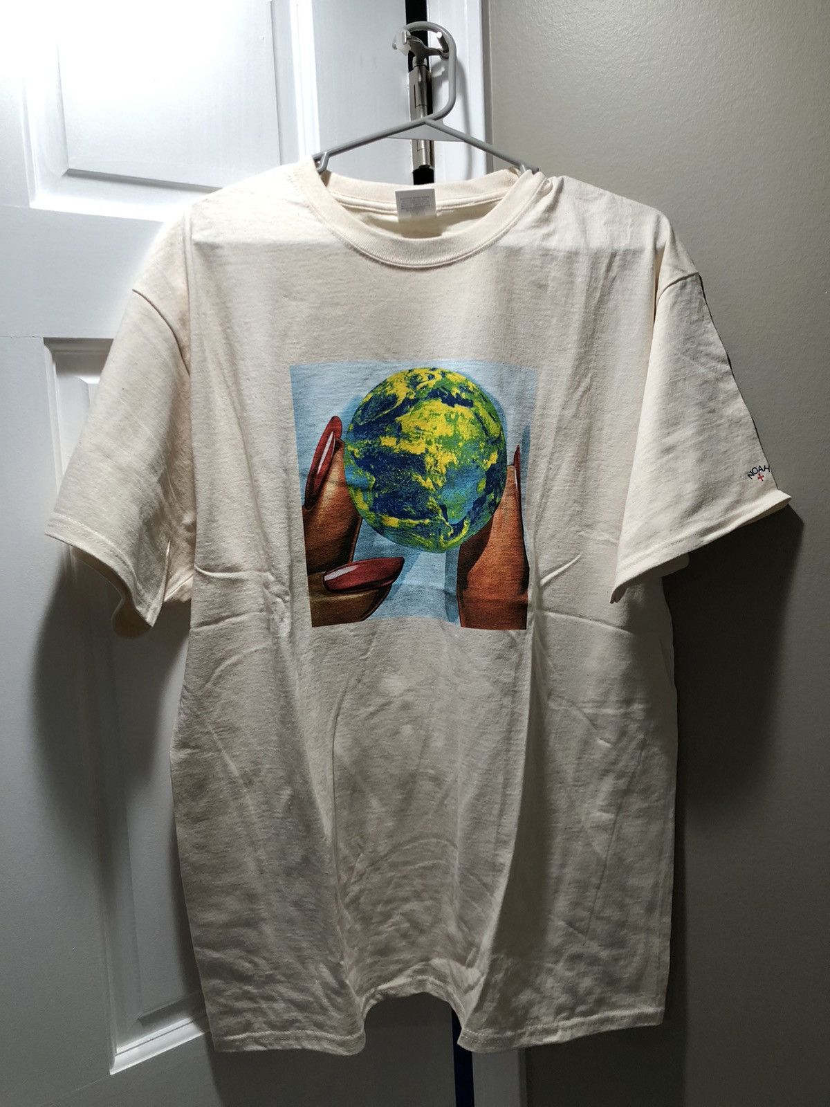 Noah Noah - God is a woman tee Size US L / EU 52-54 / 3 - 1 Thumbnail