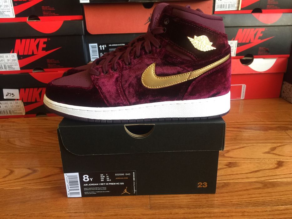 heiress night maroon