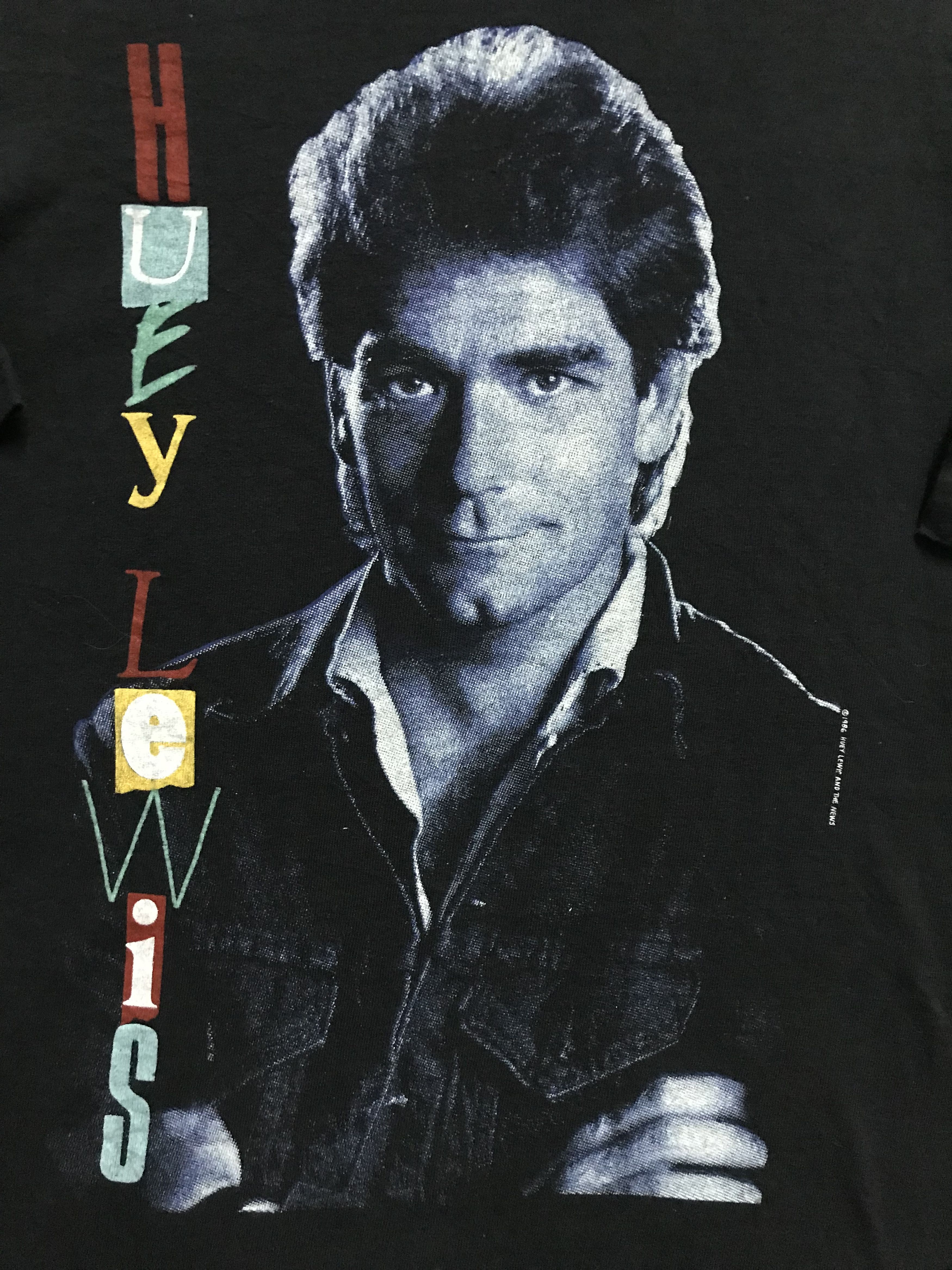 Band Tees × Vintage Vintage 80's HUEY LEWIS And The News Promo Album Tshirt Size US L / EU 52-54 / 3 - 2 Thumbnail