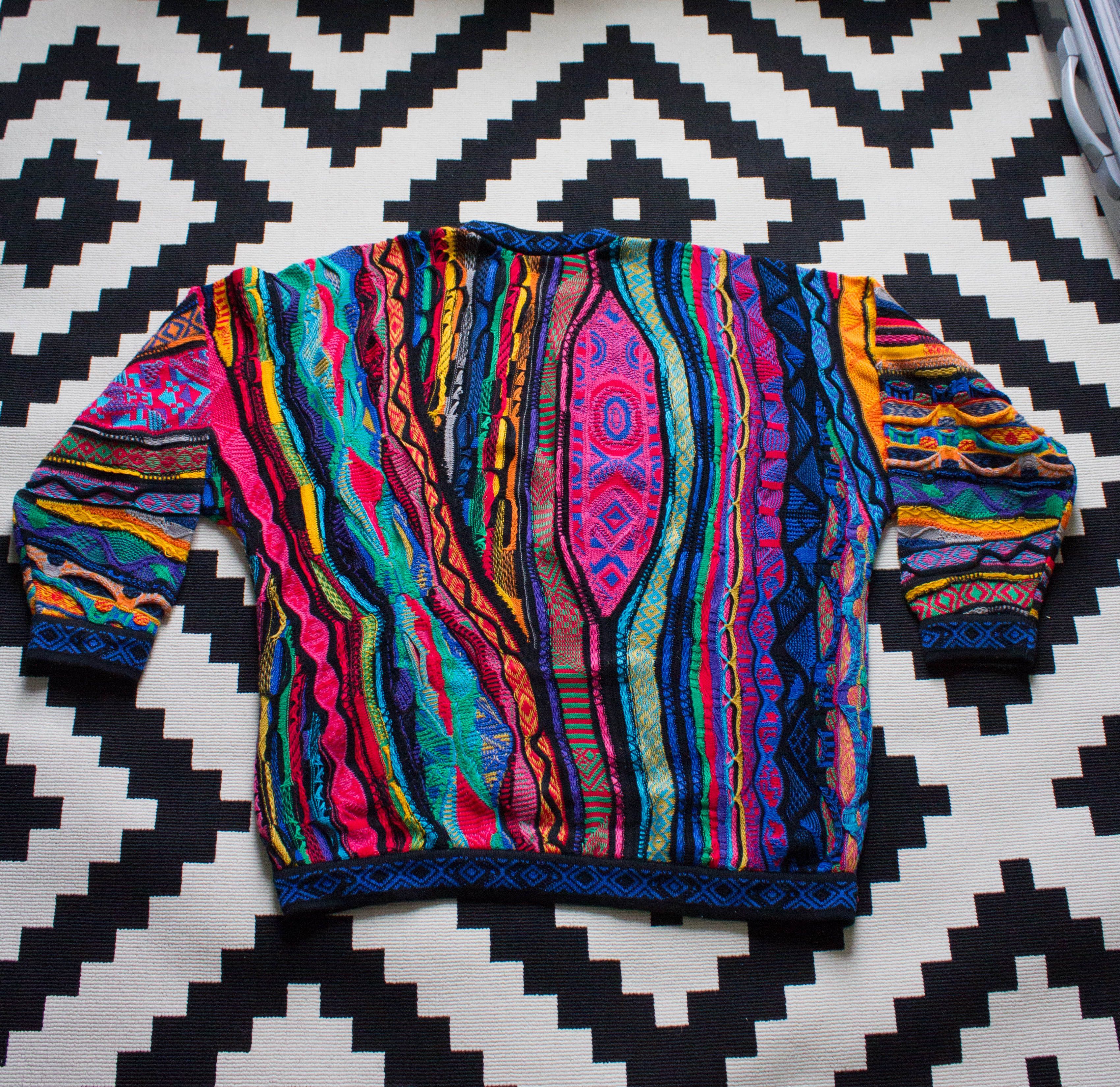 Vintage Vintage Coogi Multicolor Biggie Smalls Sweater Size US XL / EU 56 / 4 - 2 Preview
