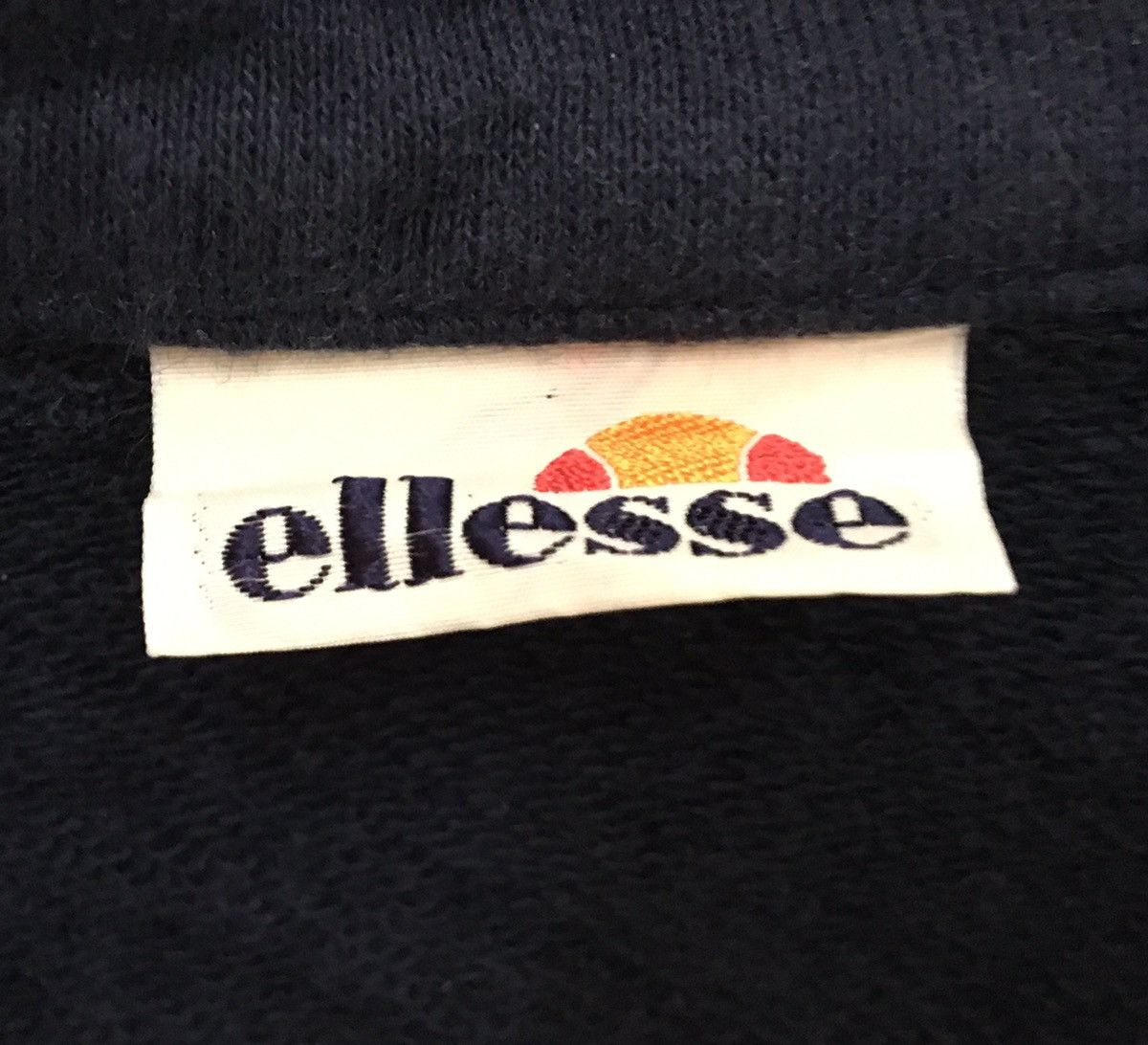 Ellesse Vintage 90s ELLESSE Half Button Long Sleeve Sweatshirt Size US M / EU 48-50 / 2 - 9 Thumbnail
