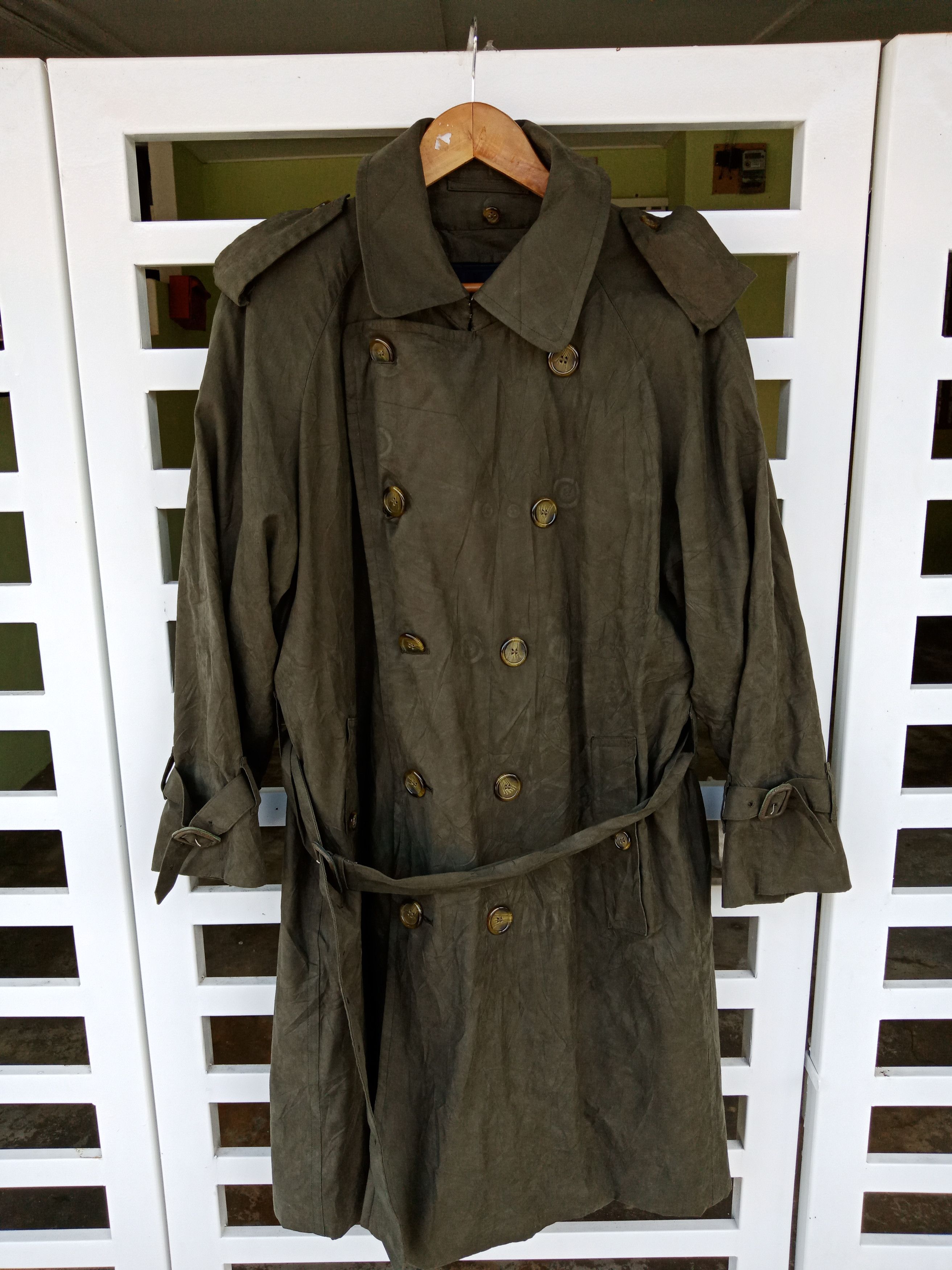 Burberry 🚨Christmas Sale🚨Burberrys Double Breasted Novacheck Coat Size US L / EU 52-54 / 3 - 1 Thumbnail