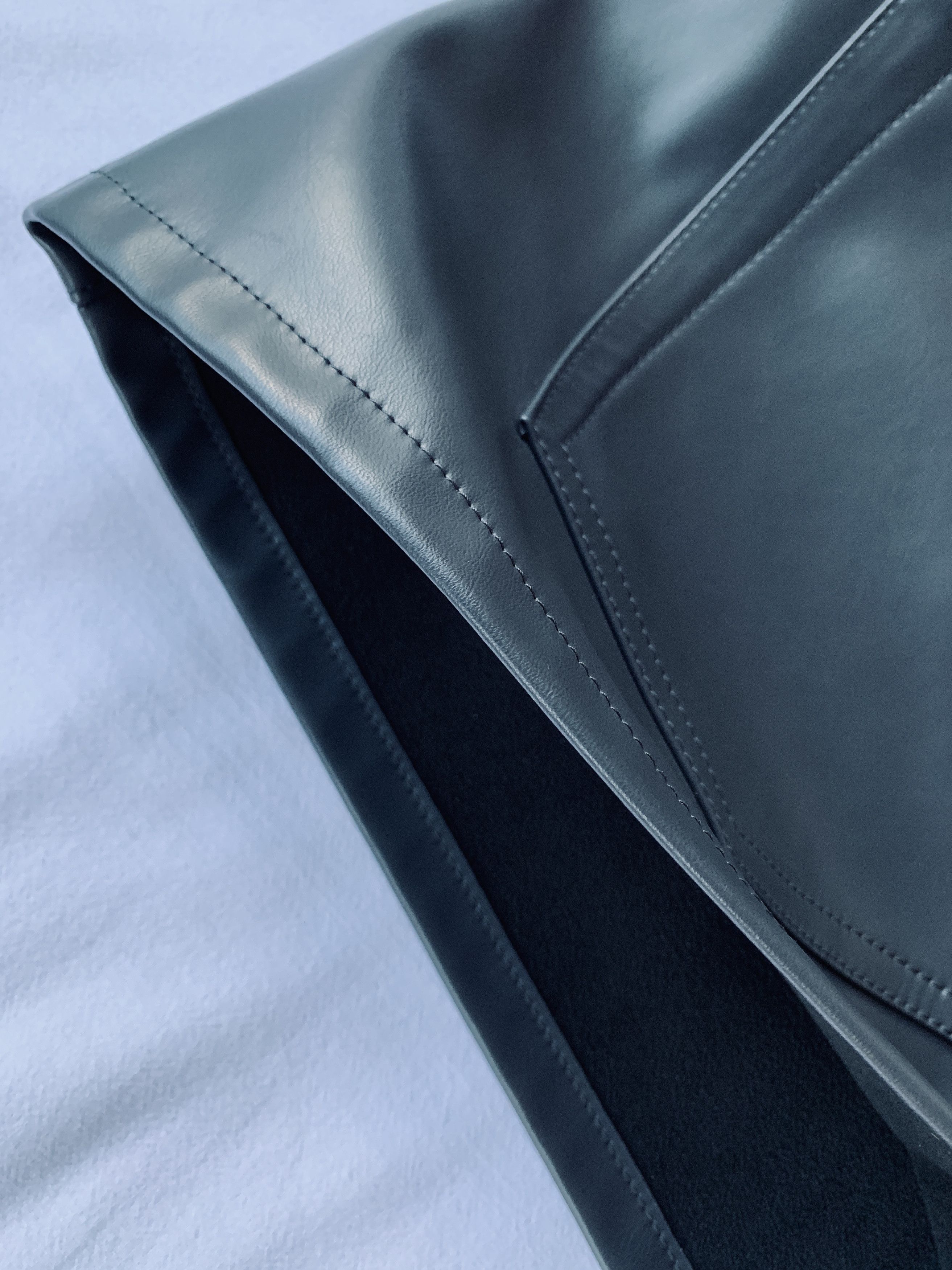 Prada Prada SS16 Vegan Leather Shorts (Size 46) 2016 Size US 31 - 5 Thumbnail