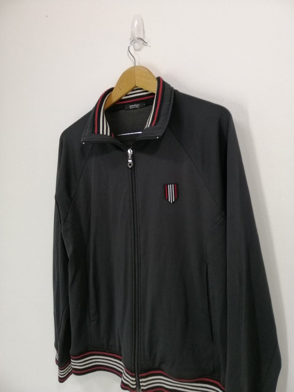 Burberry Burberry Track Top Sweater Nice Design Stripe Riger Size US L / EU 52-54 / 3 - 3 Thumbnail