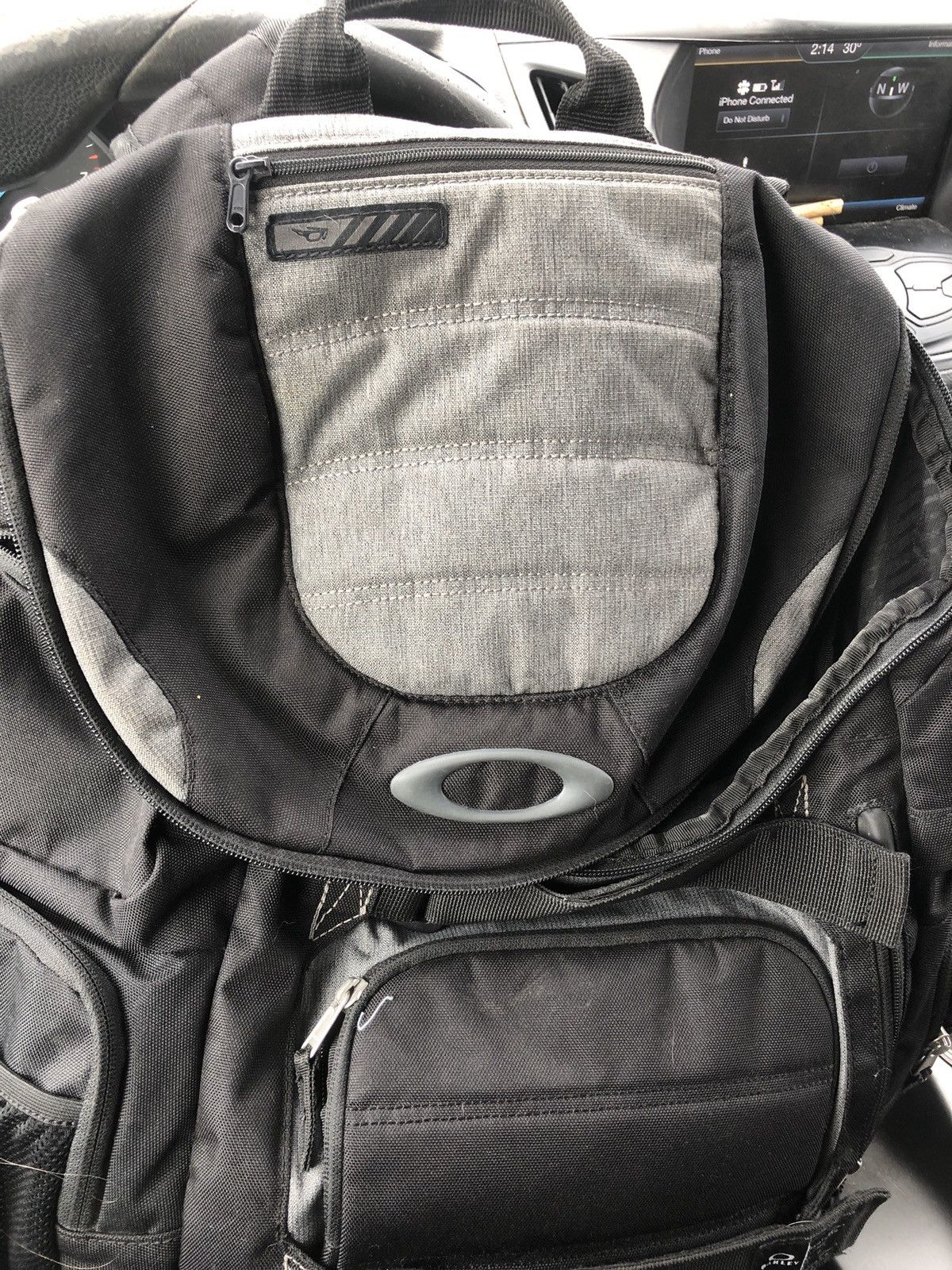 Oakley Oakley Backpack | Grailed