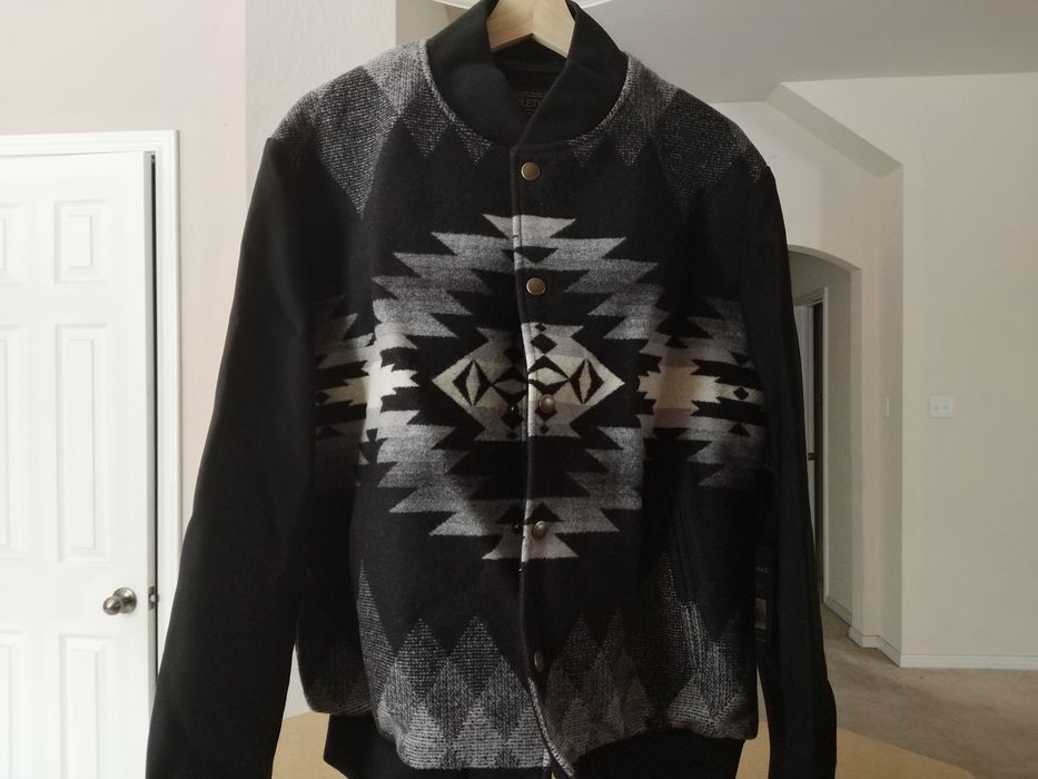 Pendleton papago park deals wool bomber