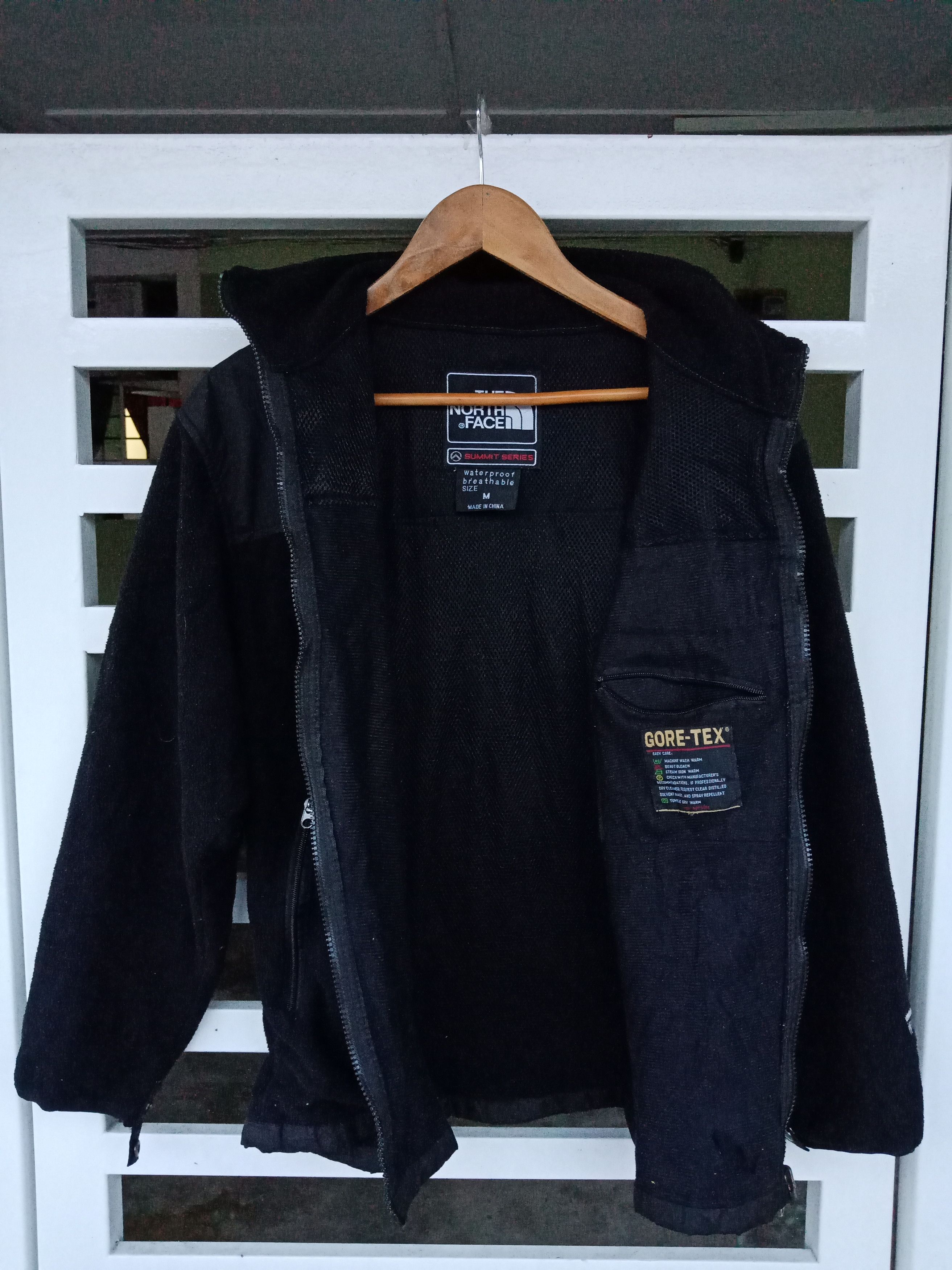 Goretex 🚨CHRISTMAS SALE🚨 The North Face Summit Series Goretex Size US M / EU 48-50 / 2 - 3 Thumbnail