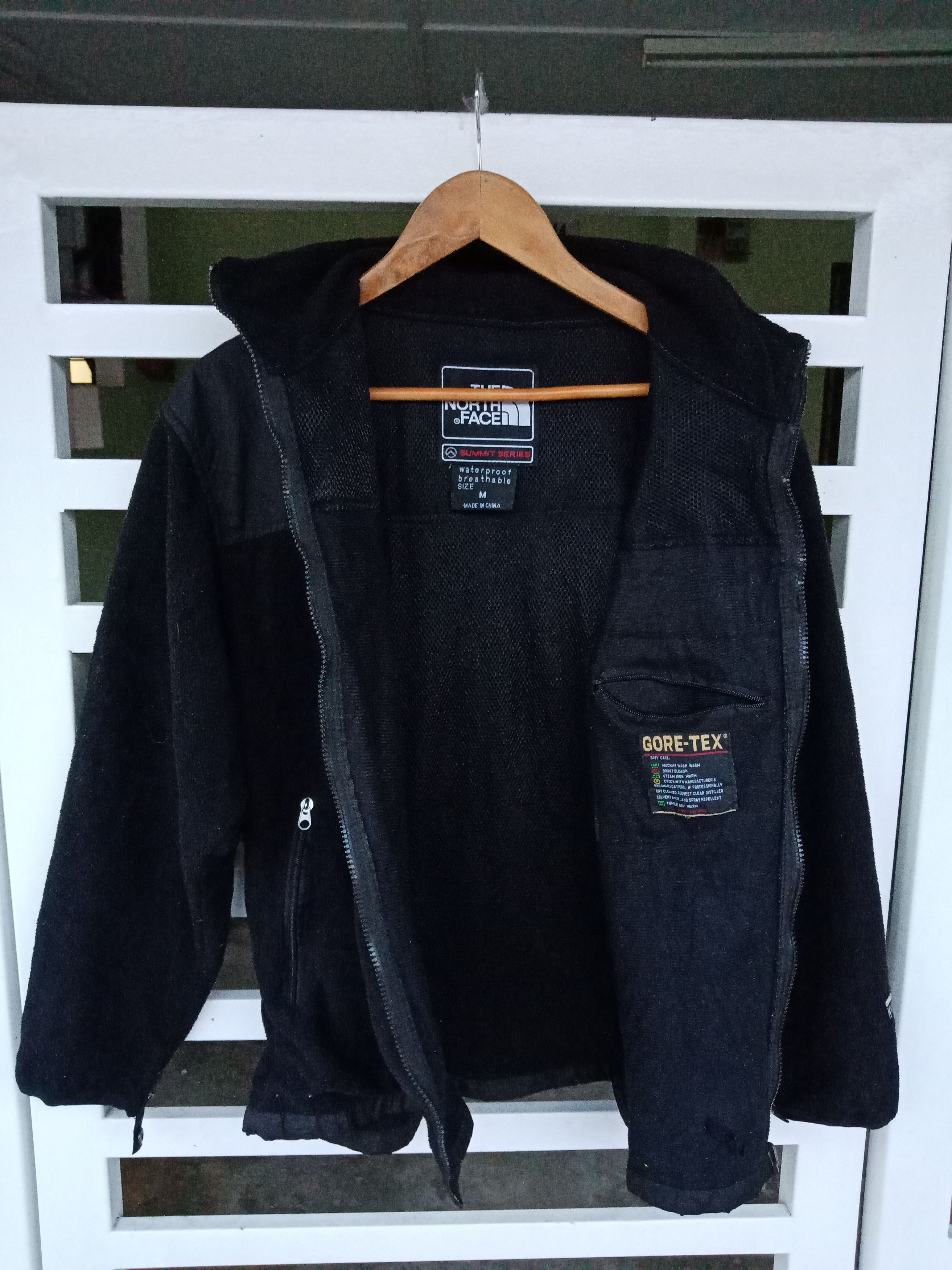 Goretex 🚨CHRISTMAS SALE🚨 The North Face Summit Series Goretex Size US M / EU 48-50 / 2 - 4 Thumbnail